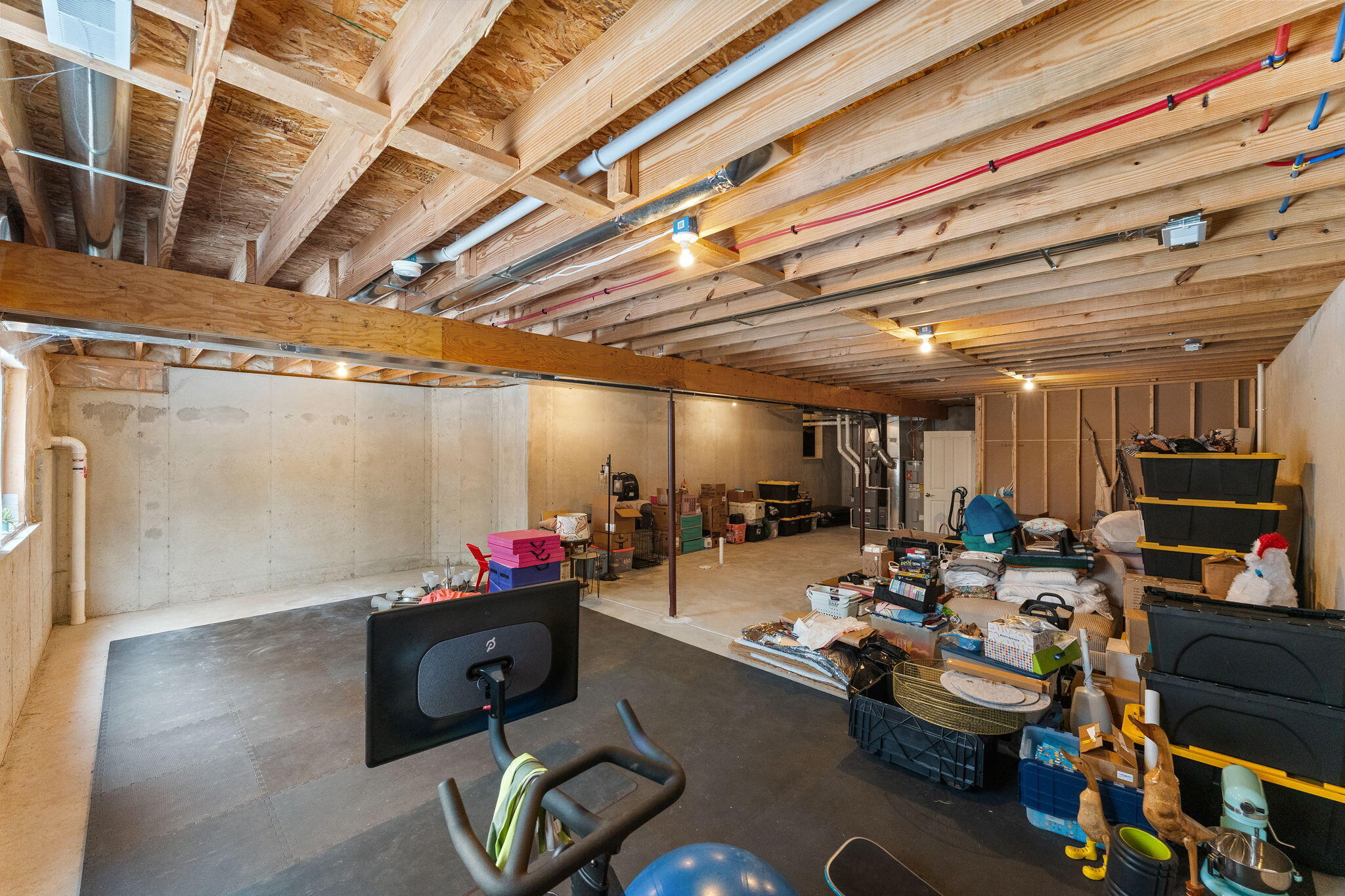 2714 Rustic Crooked Circle