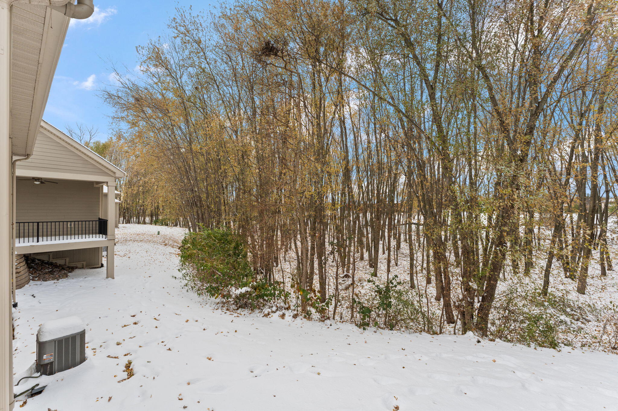 2714 Rustic Crooked Circle