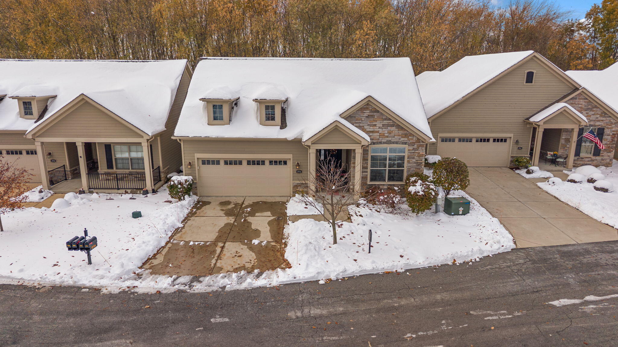 2714 Rustic Crooked Circle