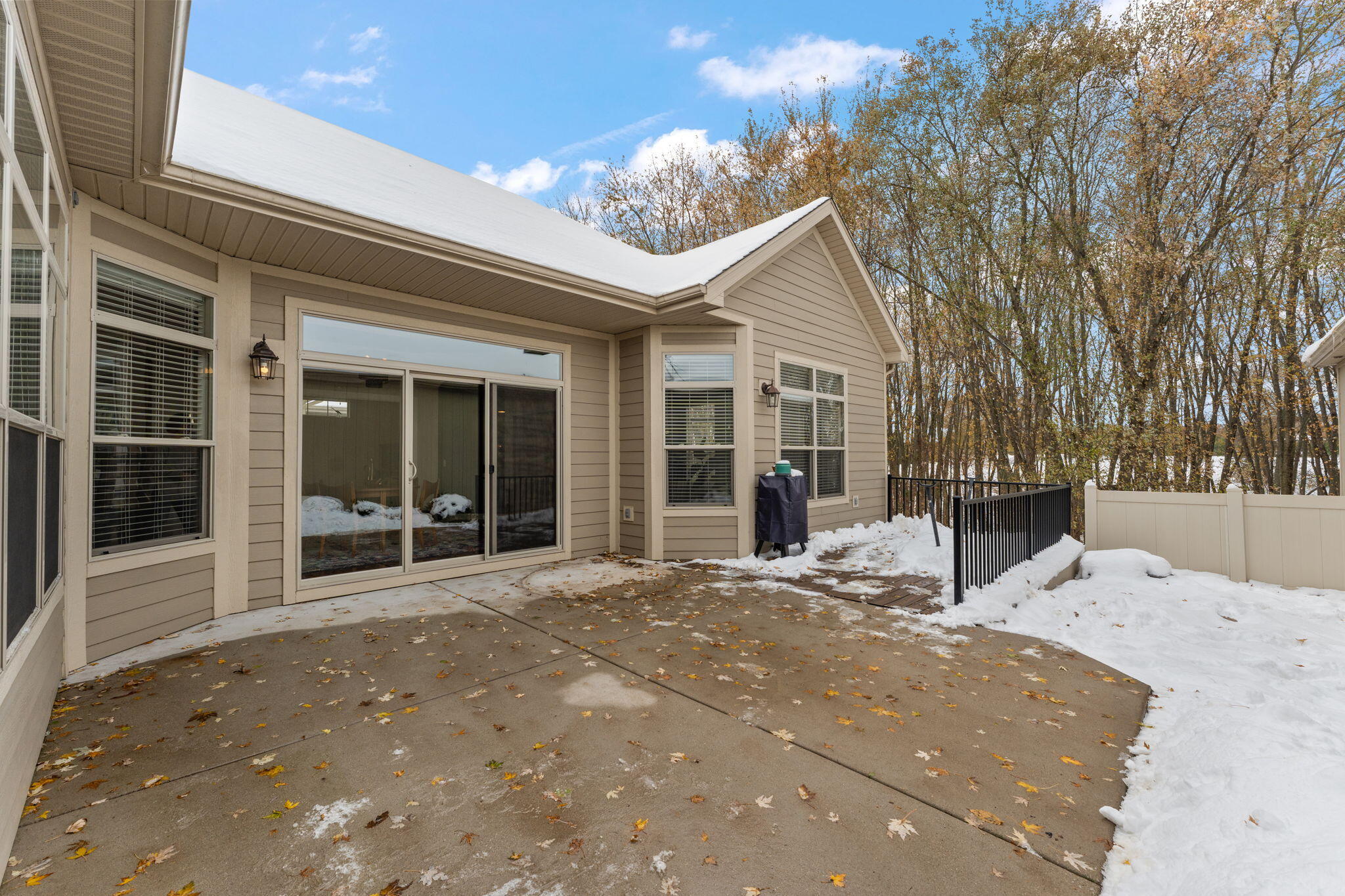 2714 Rustic Crooked Circle