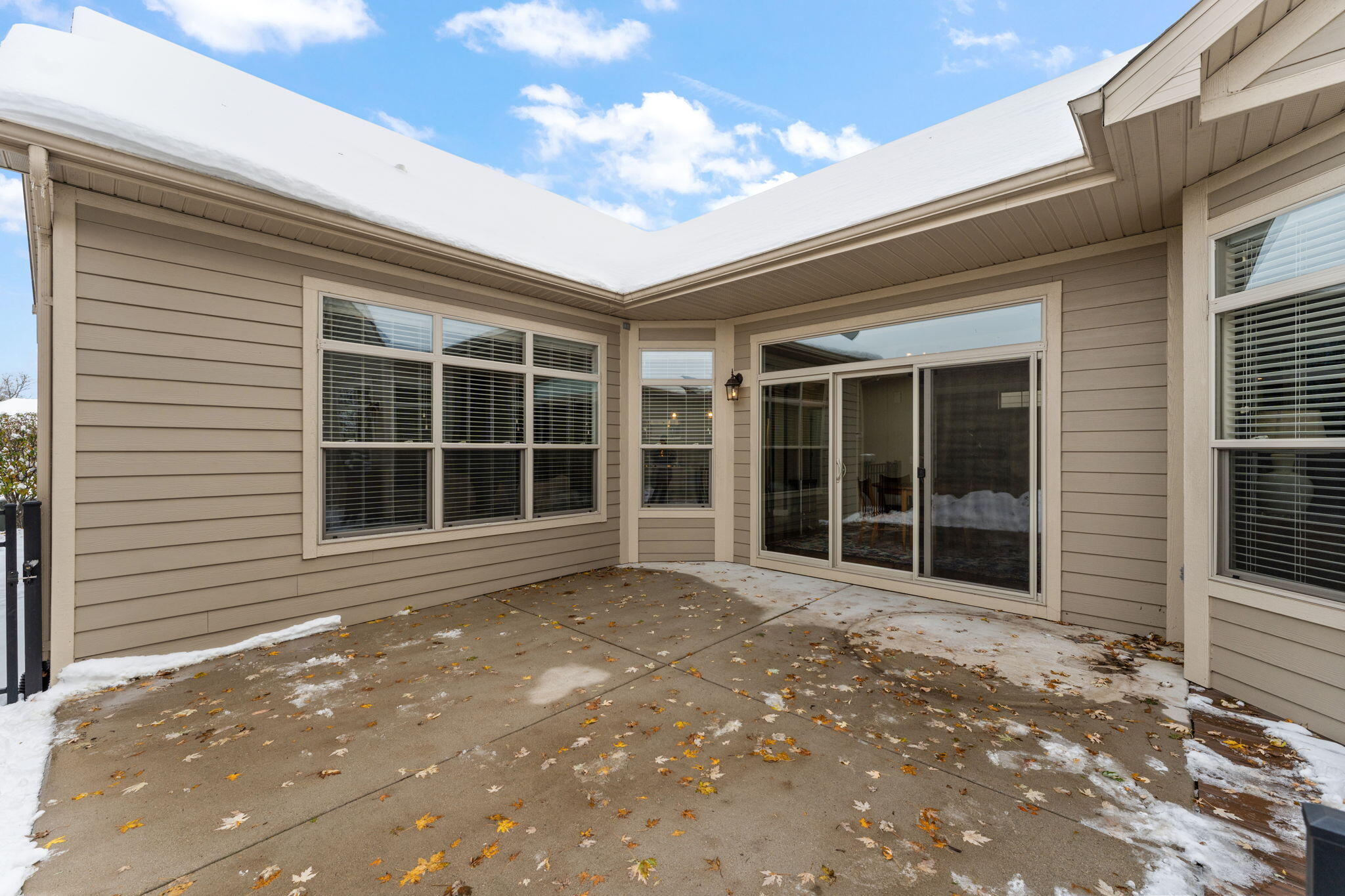 2714 Rustic Crooked Circle