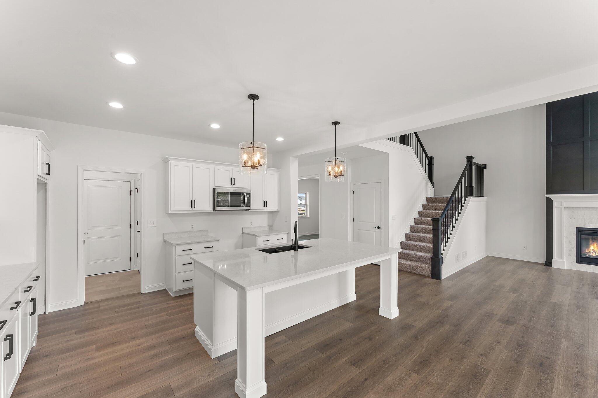 872 Valley View Drive