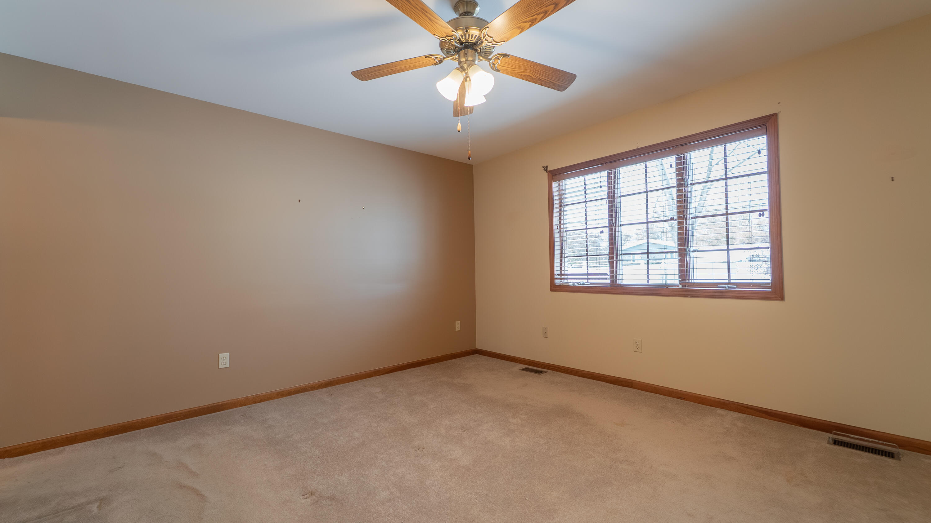 312 Fairfield Drive