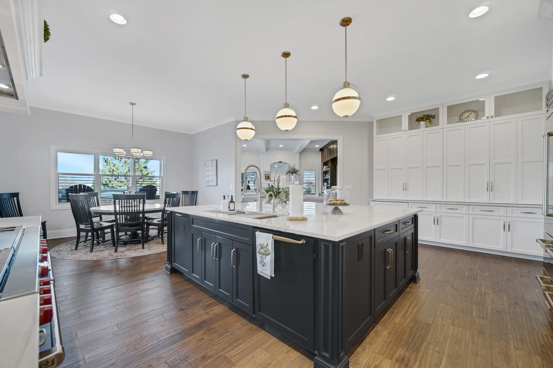 917 Perthshire Lane