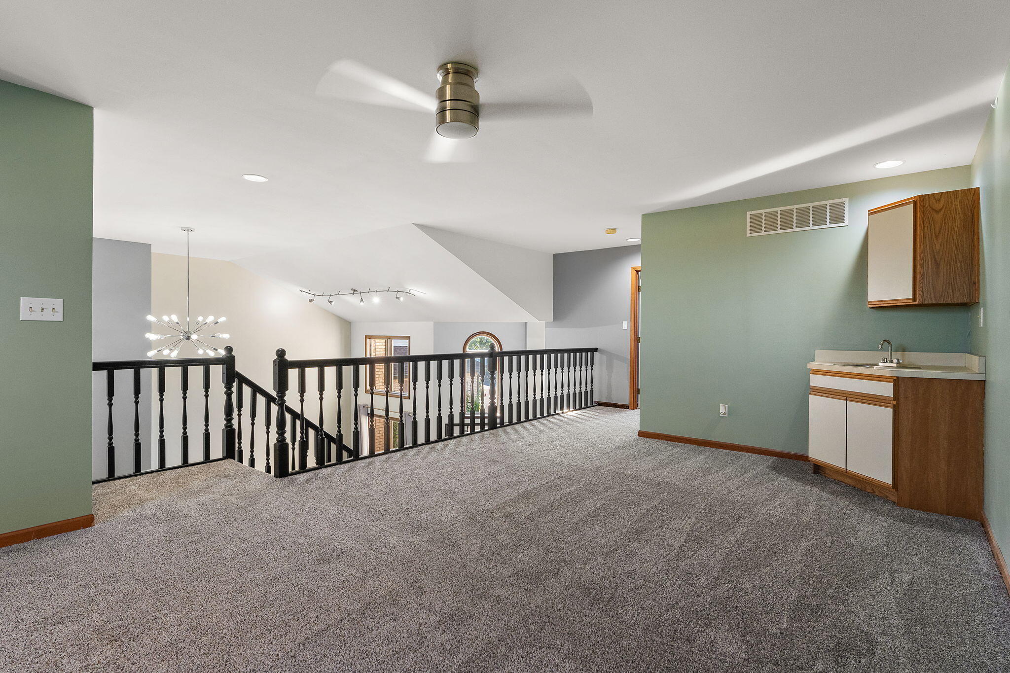 1535 W 93rd Court