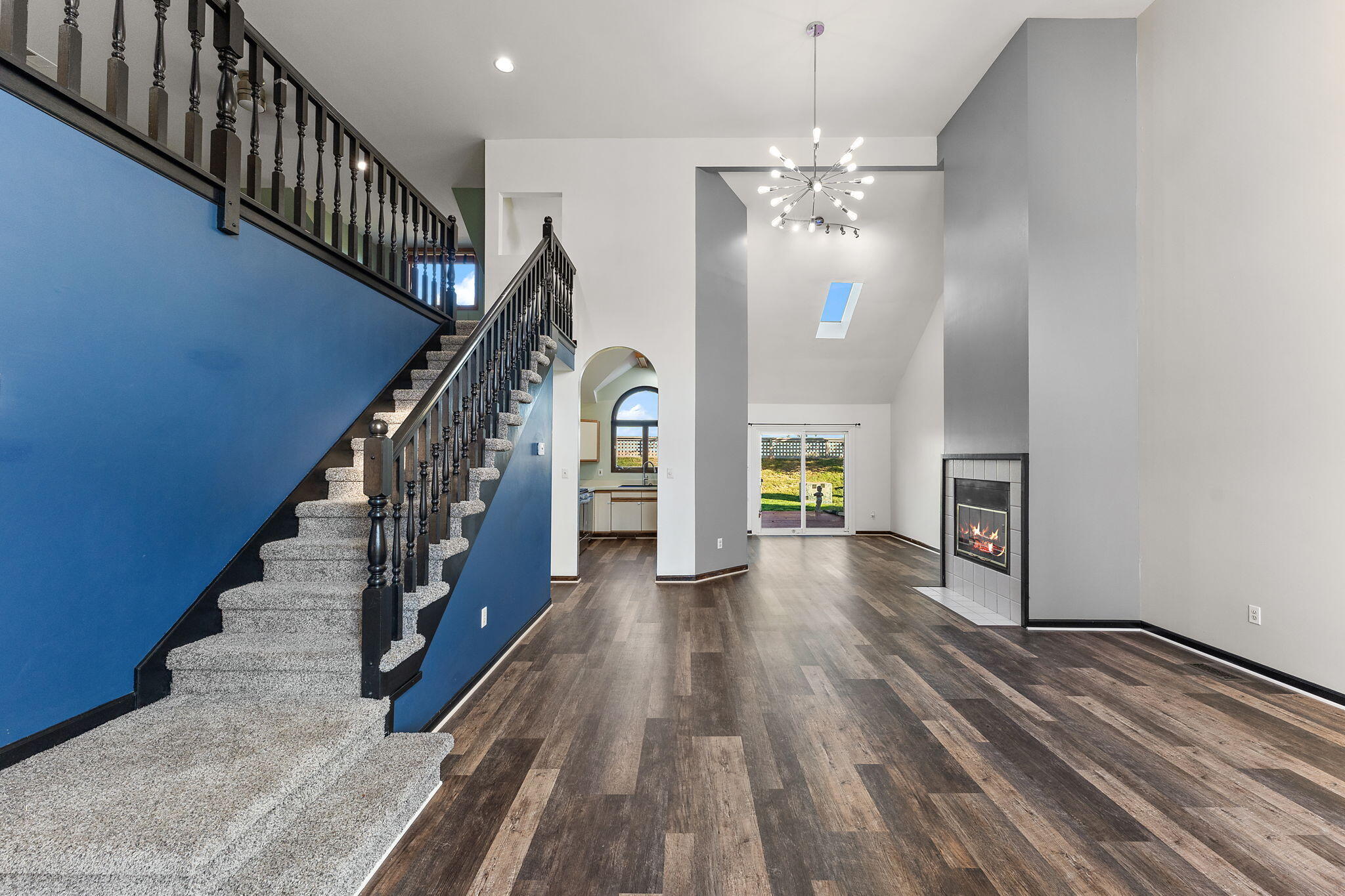 1535 W 93rd Court