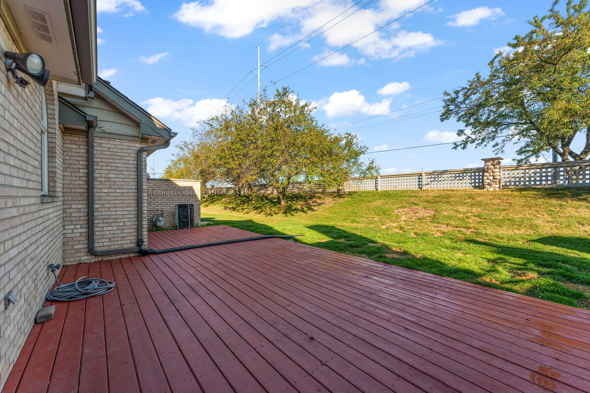 1535 W 93rd Court