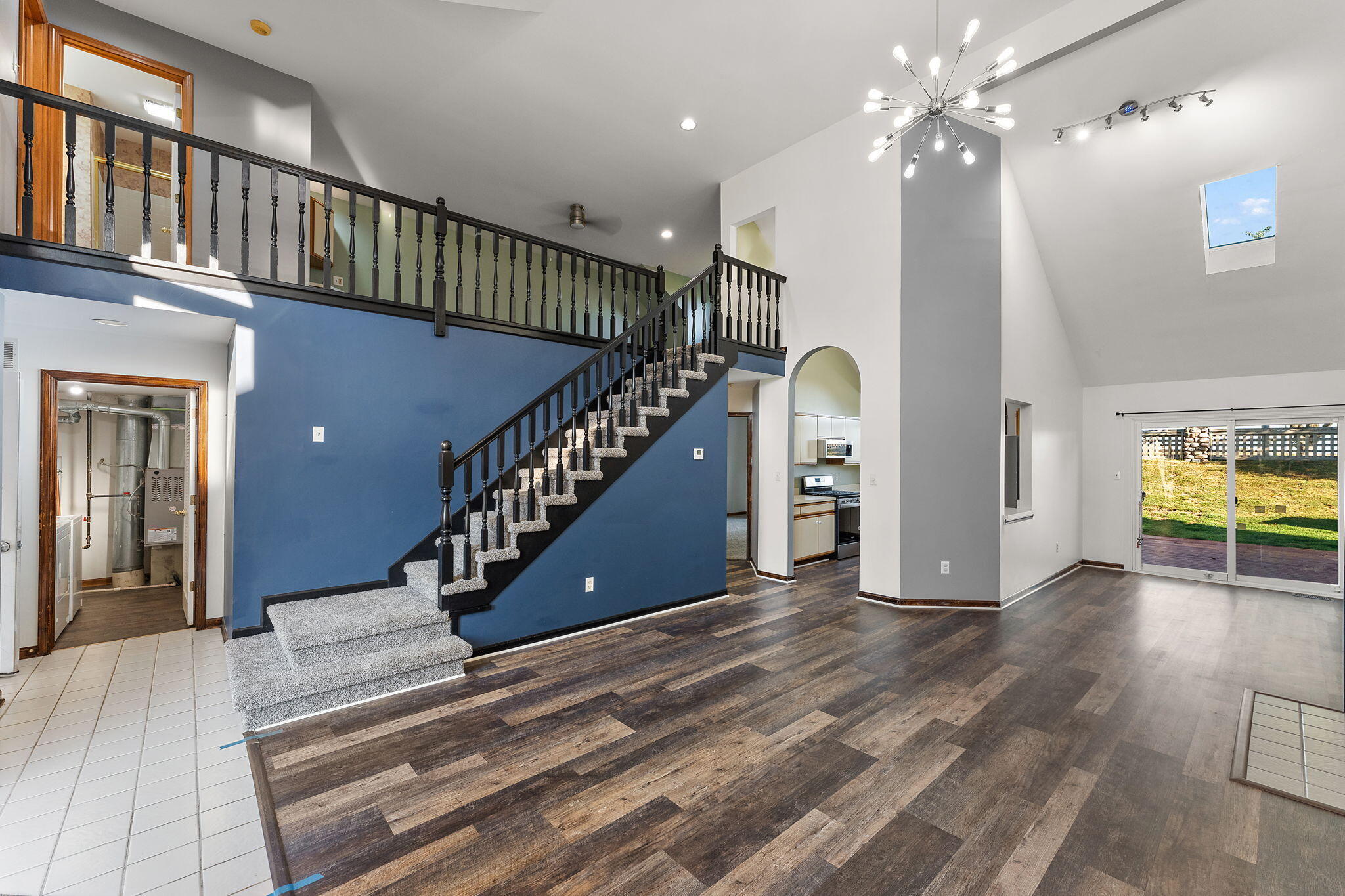 1535 W 93rd Court