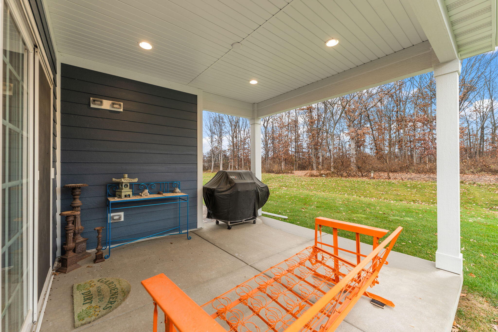 12763 Creekside Drive