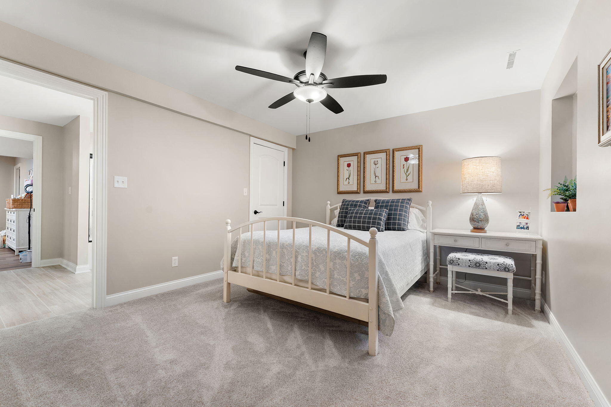 12763 Creekside Drive