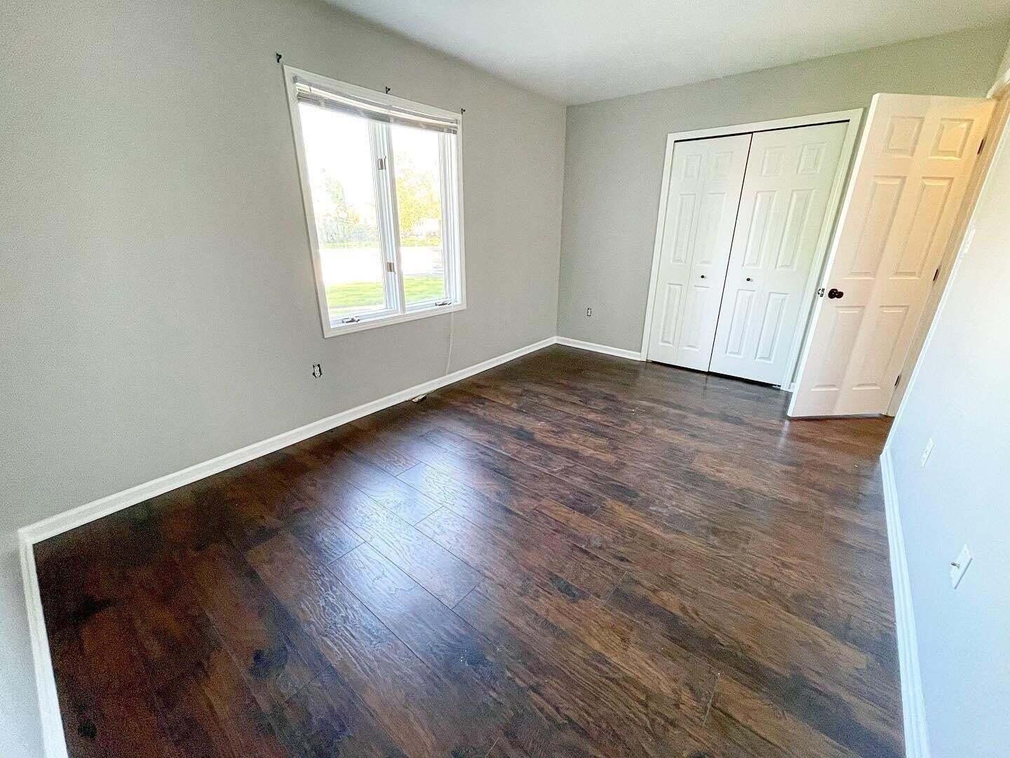 136-140 Meadows Circle
