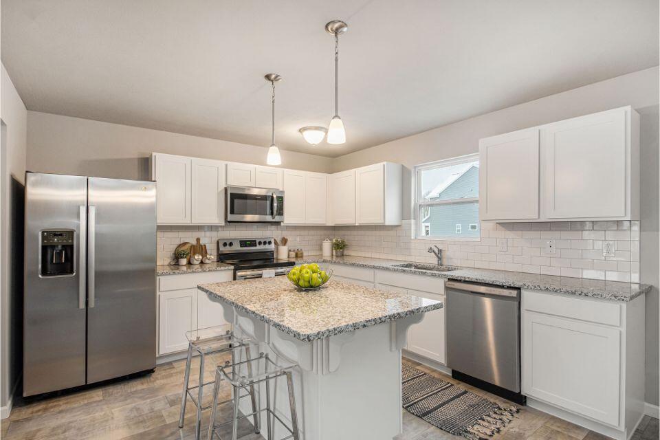 4520 W 78th Place