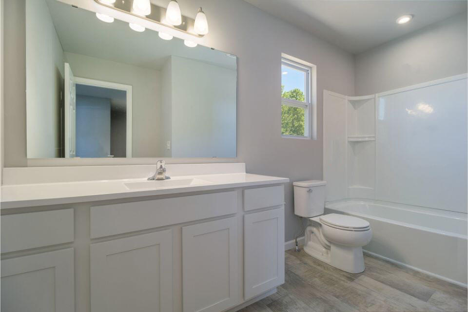 4520 W 78th Place