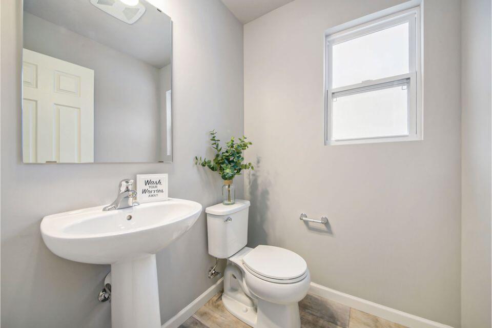 4520 W 78th Place