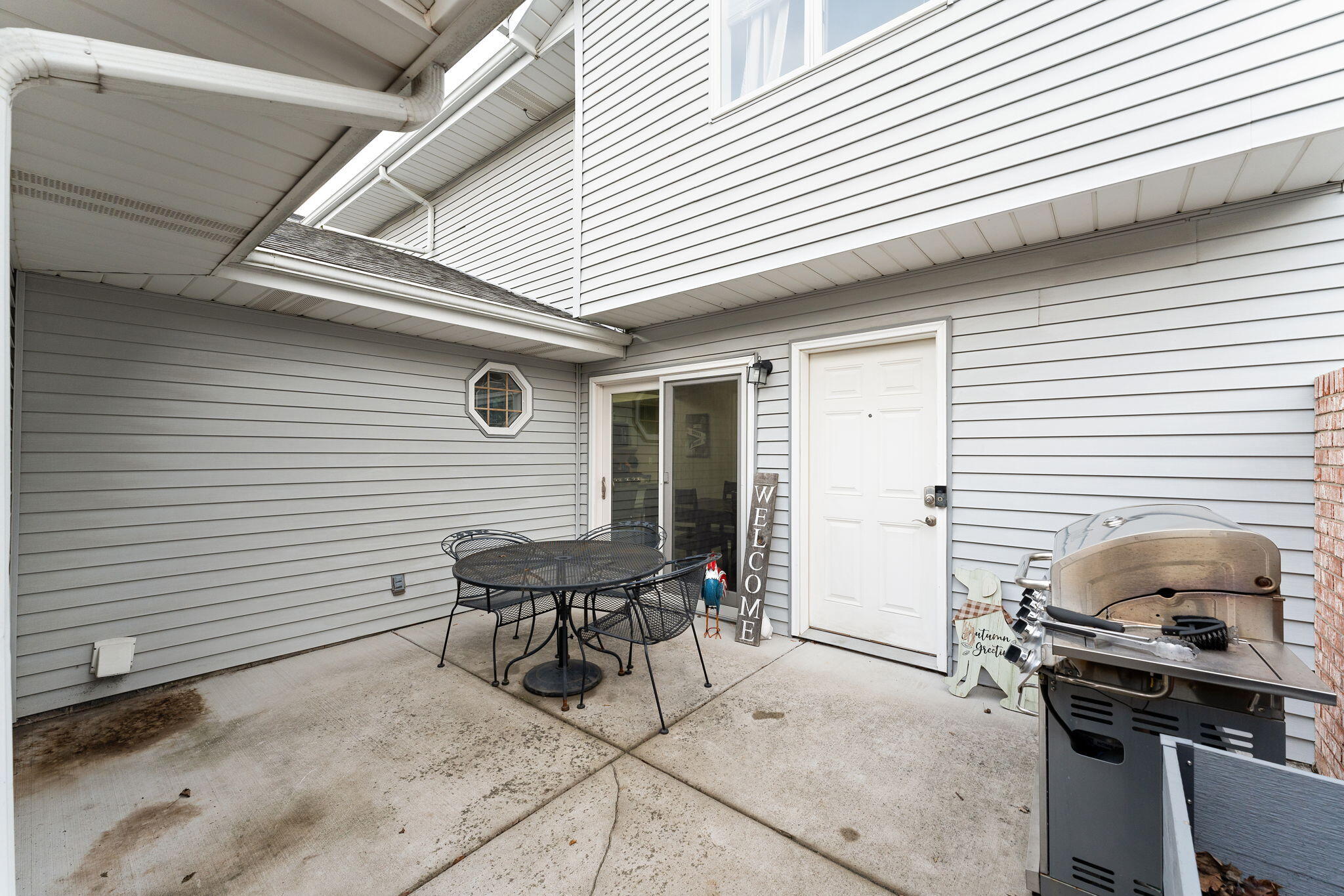 2610 Knollwood Drive