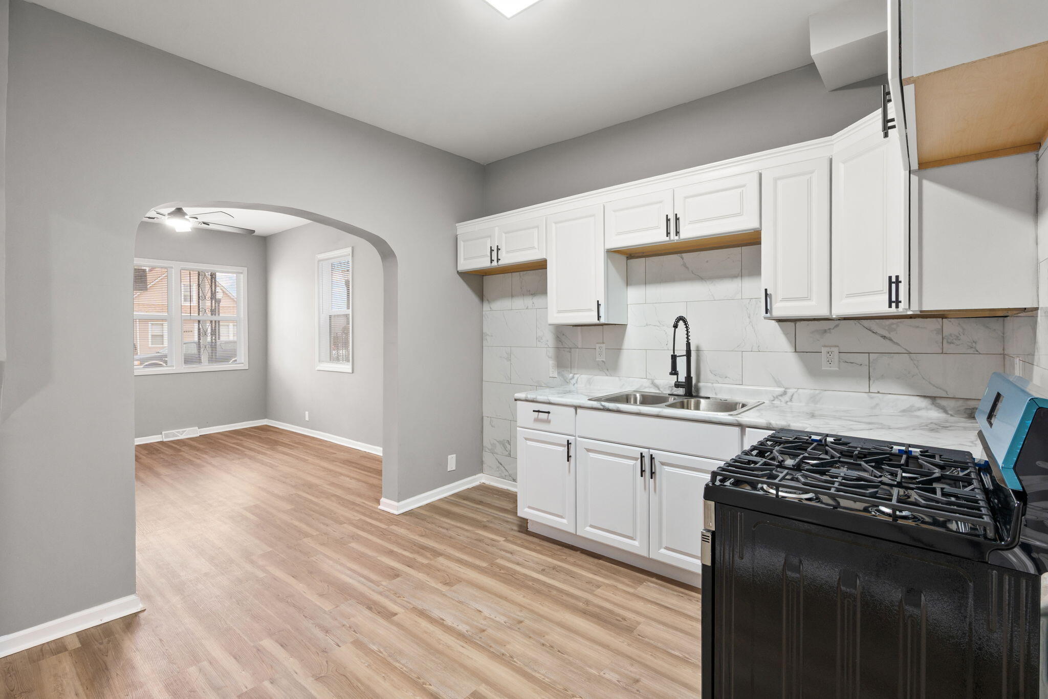 4908 Grasselli Street