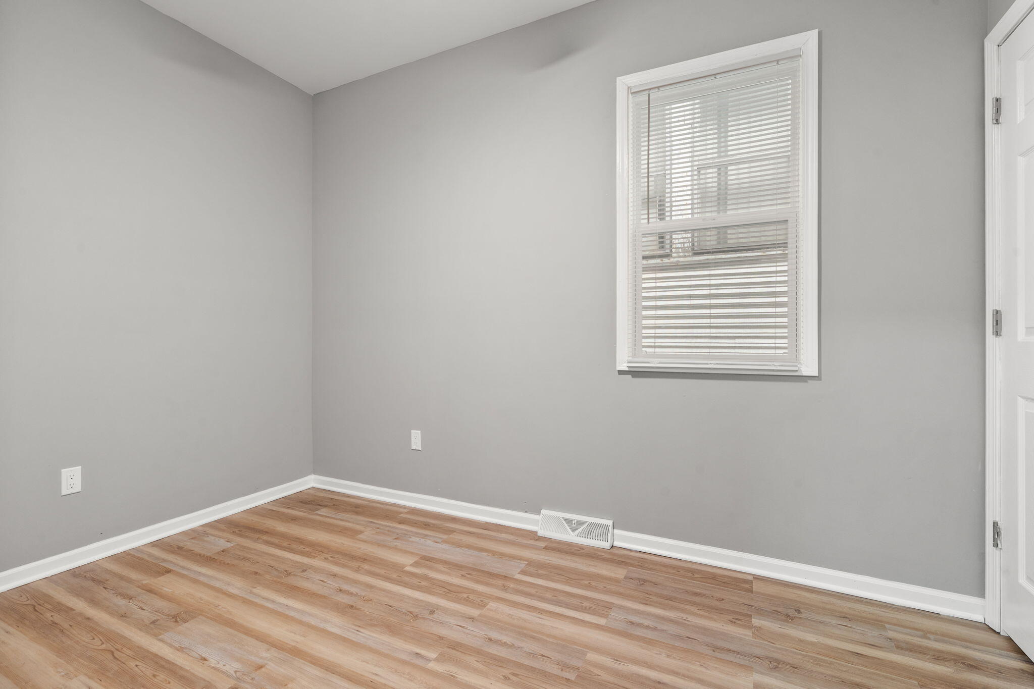 4908 Grasselli Street