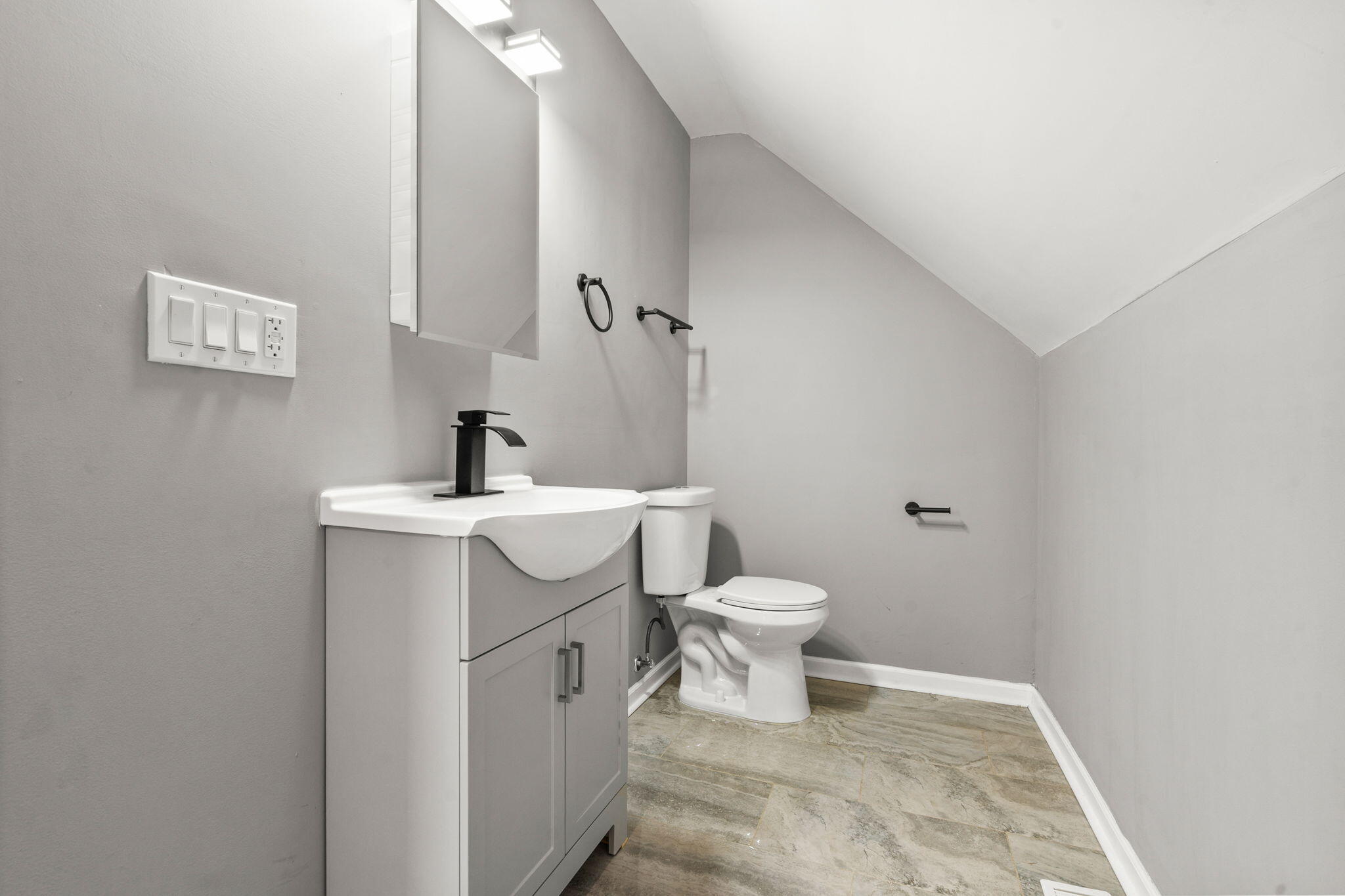 4908 Grasselli Street