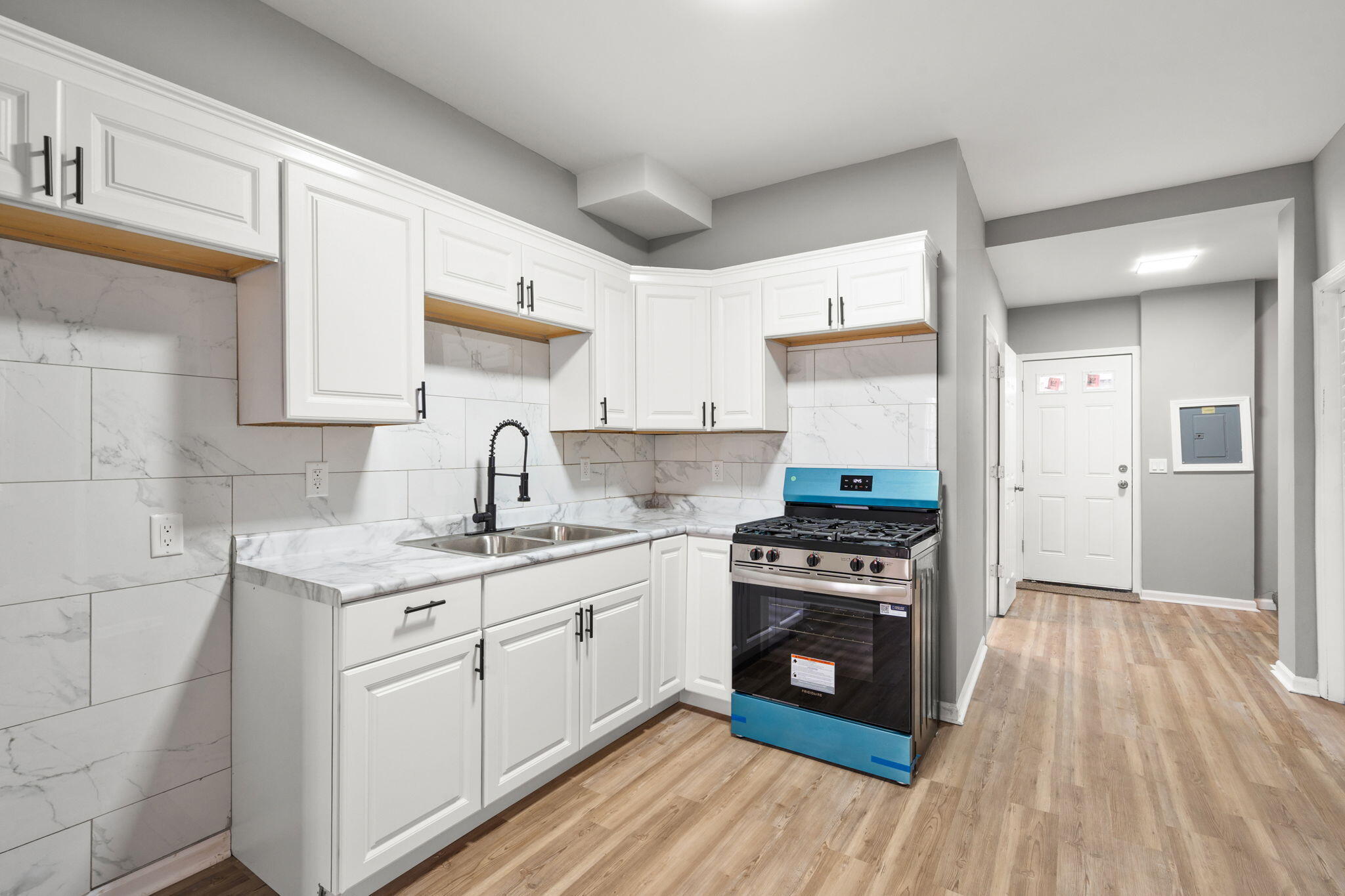 4908 Grasselli Street