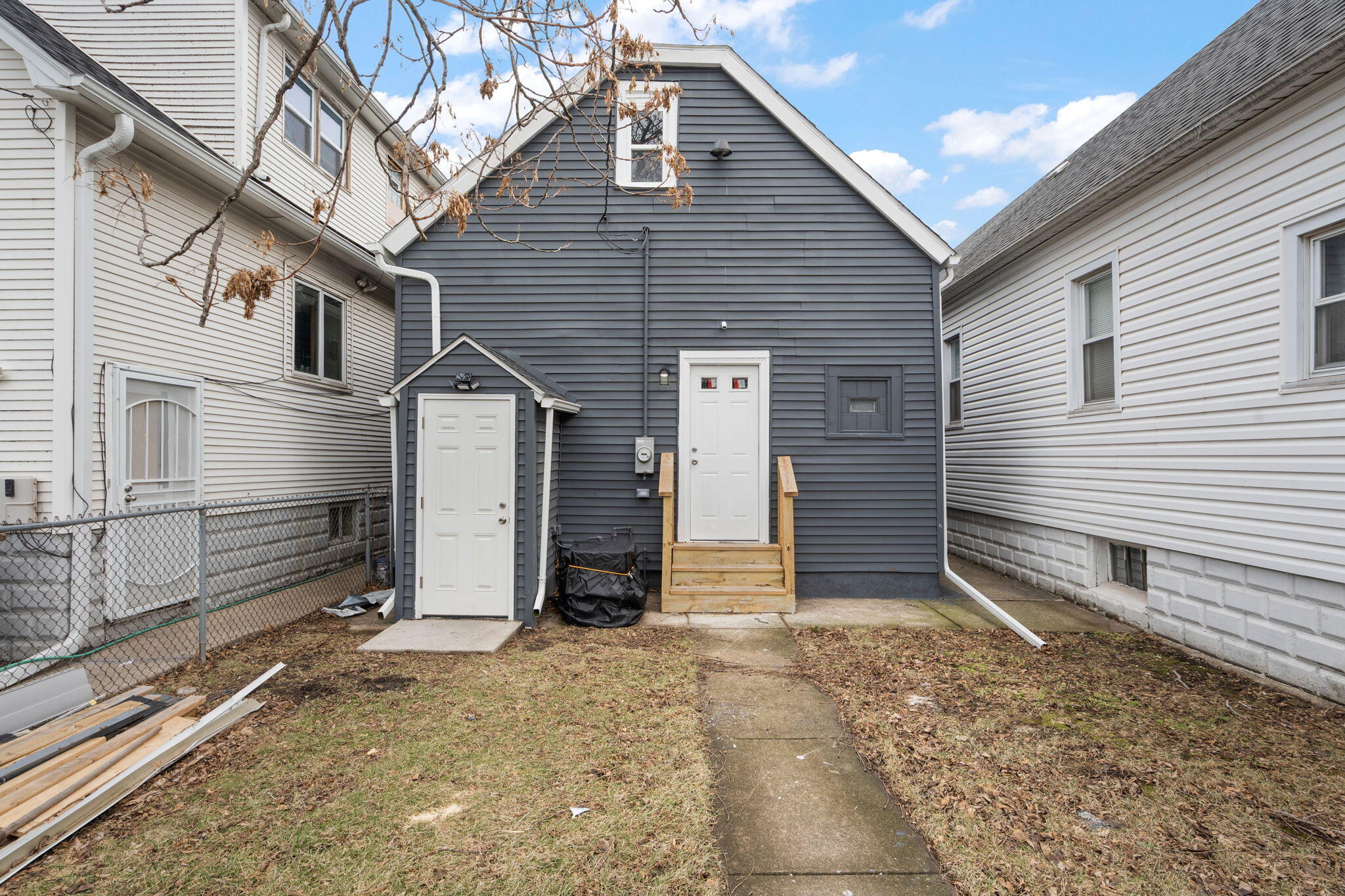 4908 Grasselli Street