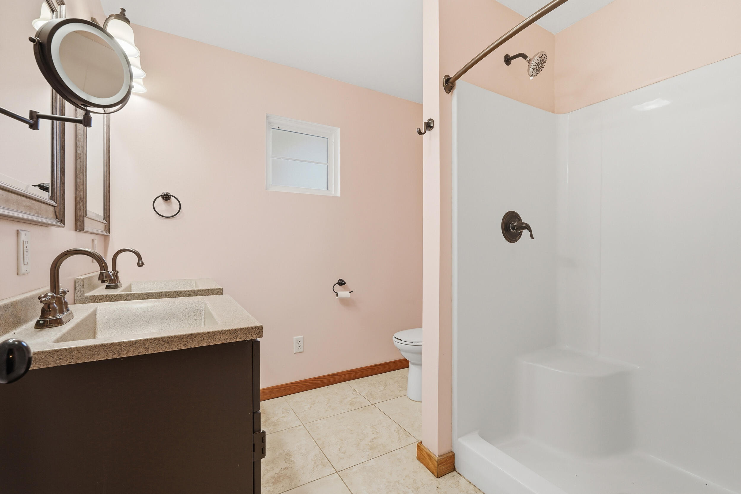 122 9th Street SW