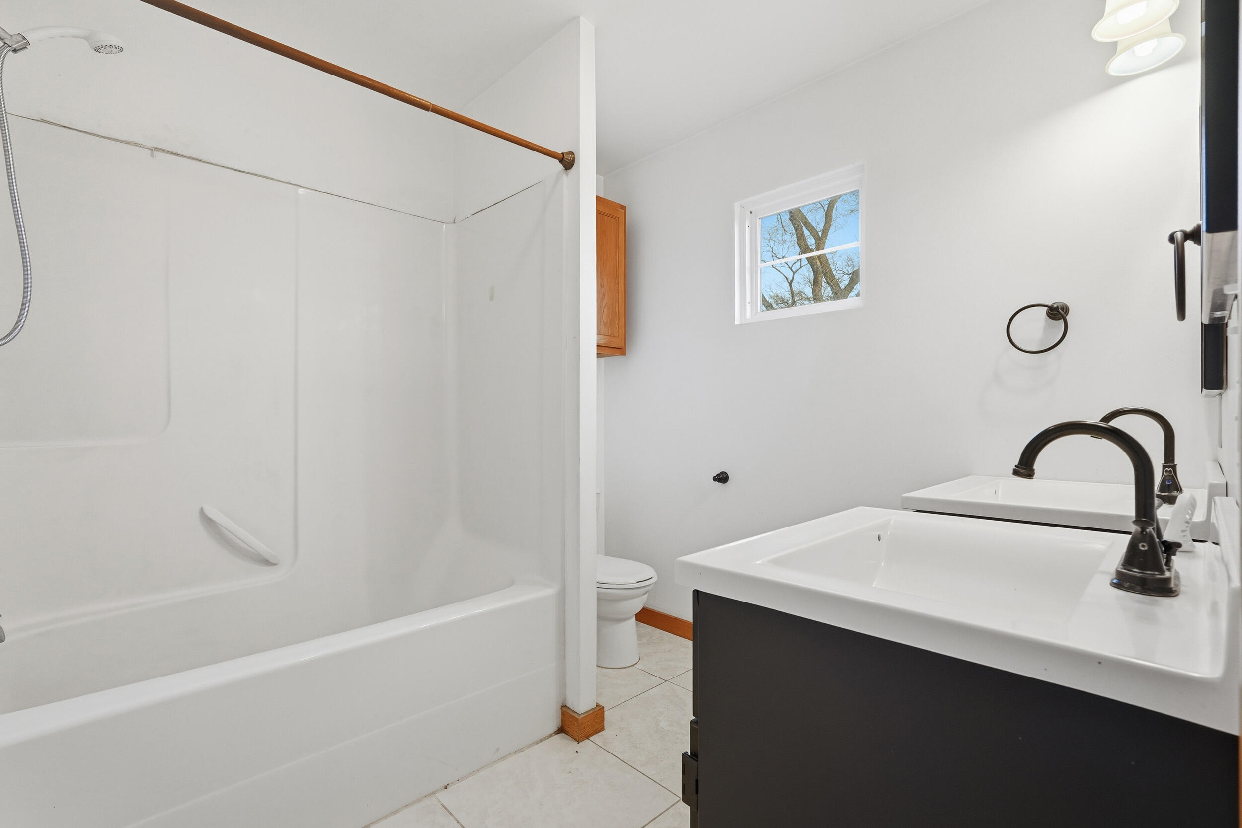122 9th Street SW