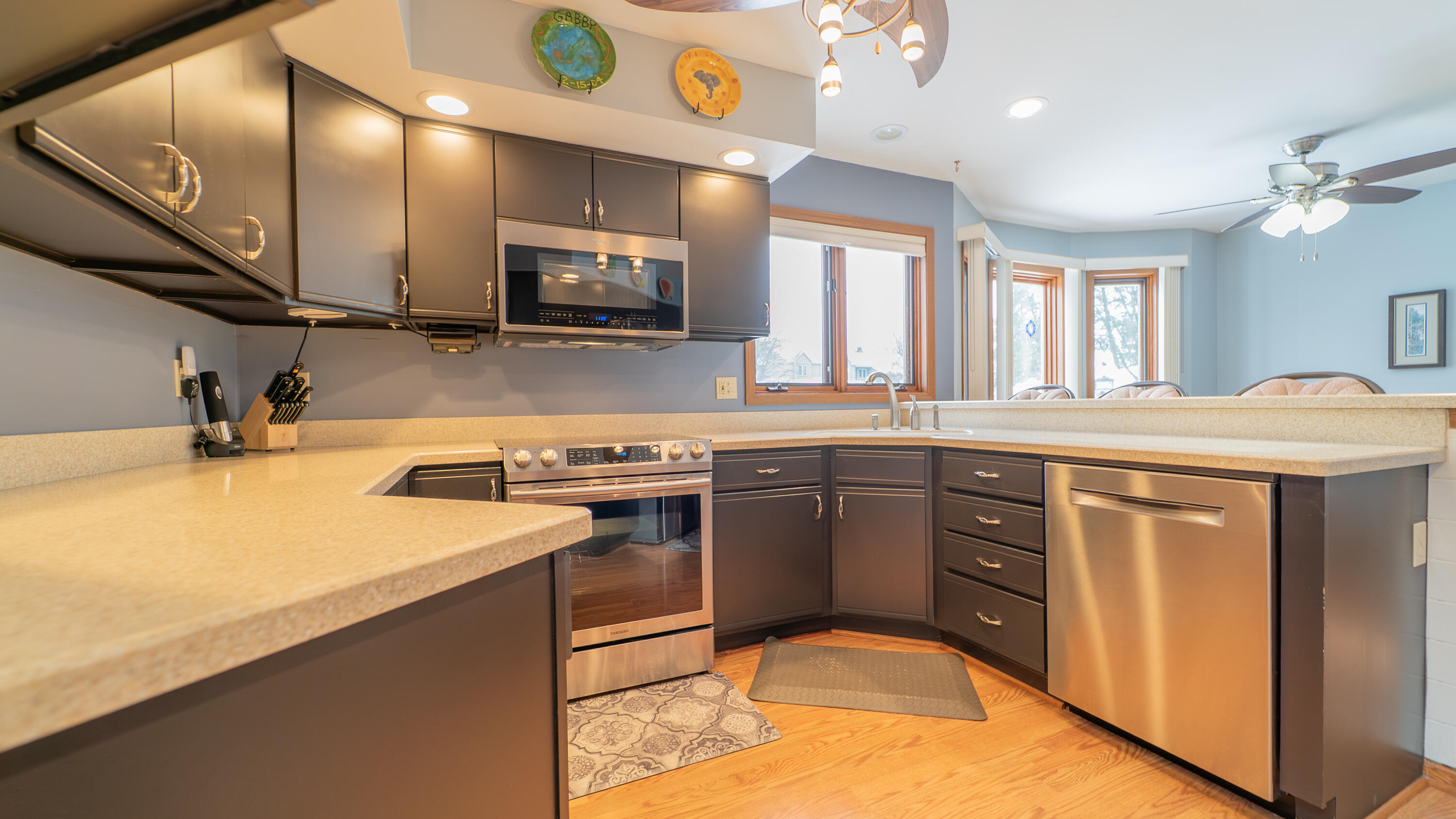 9427 Van Buren Street