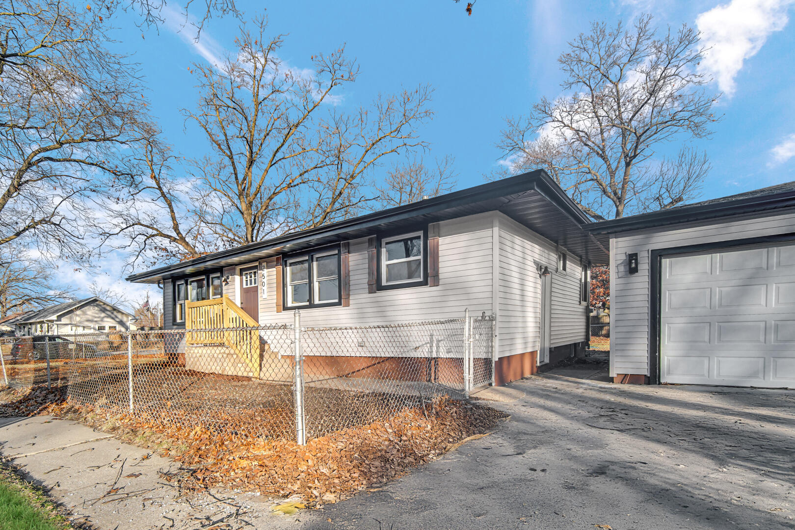 2501 Vermillion Street