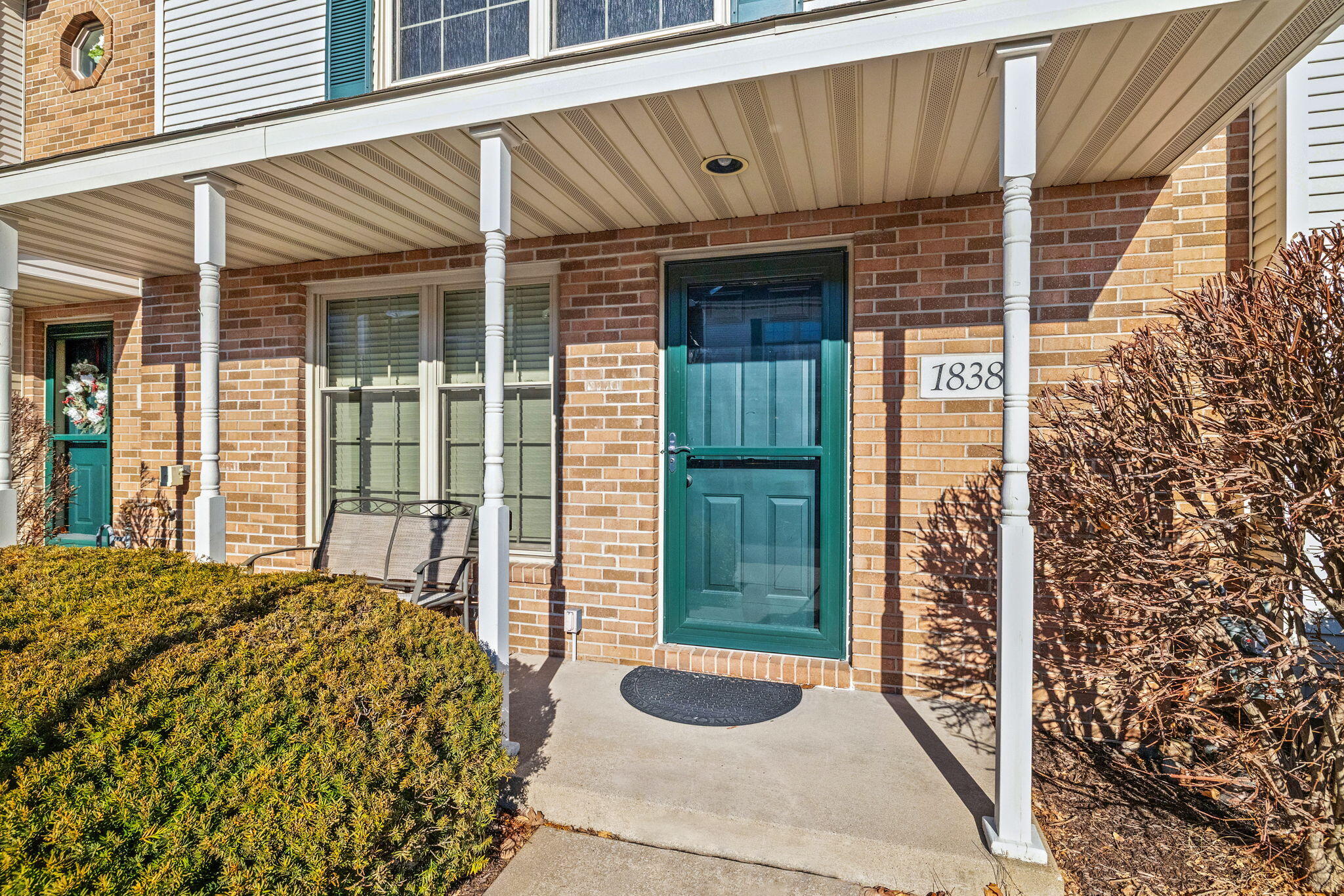 1838 Golden Oak Court