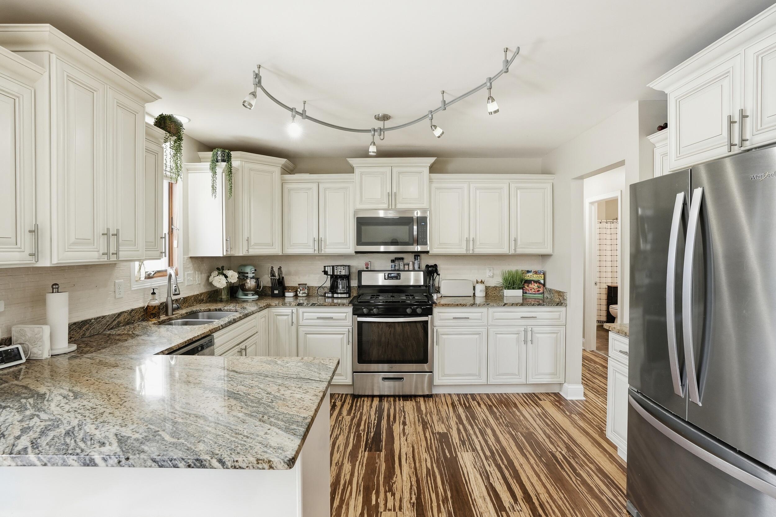 3001 Emerald Drive