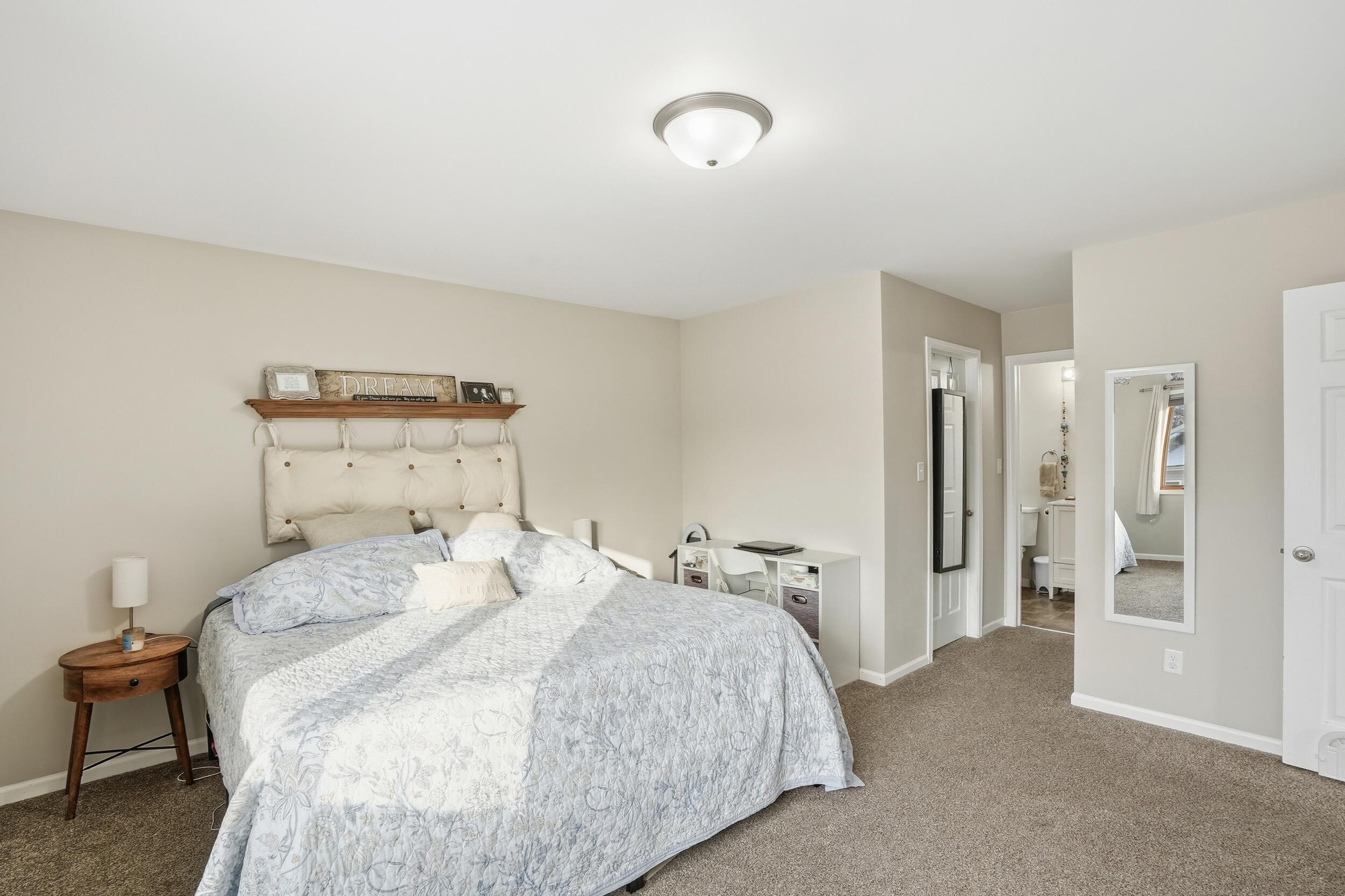 3001 Emerald Drive