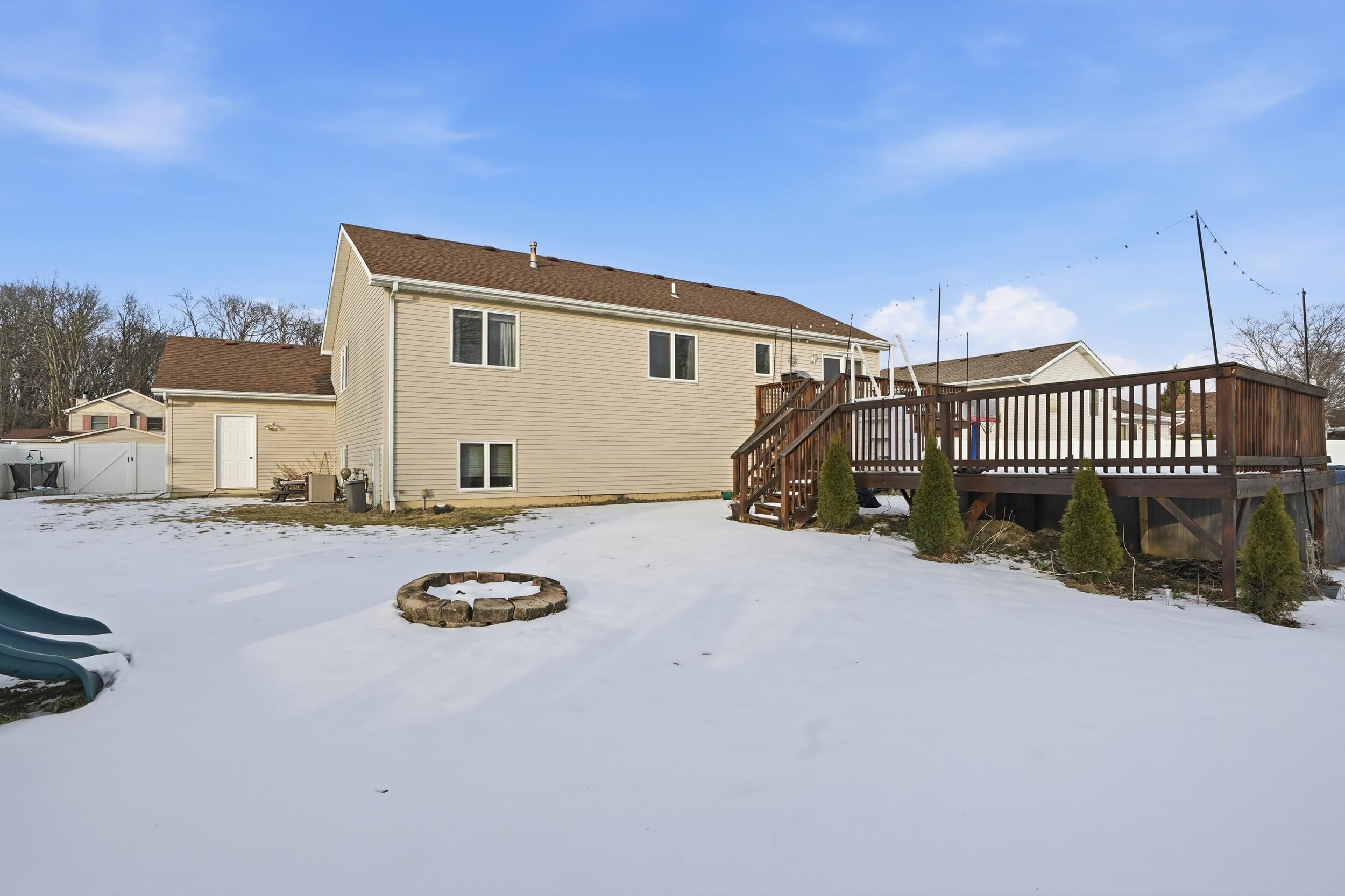 3001 Emerald Drive