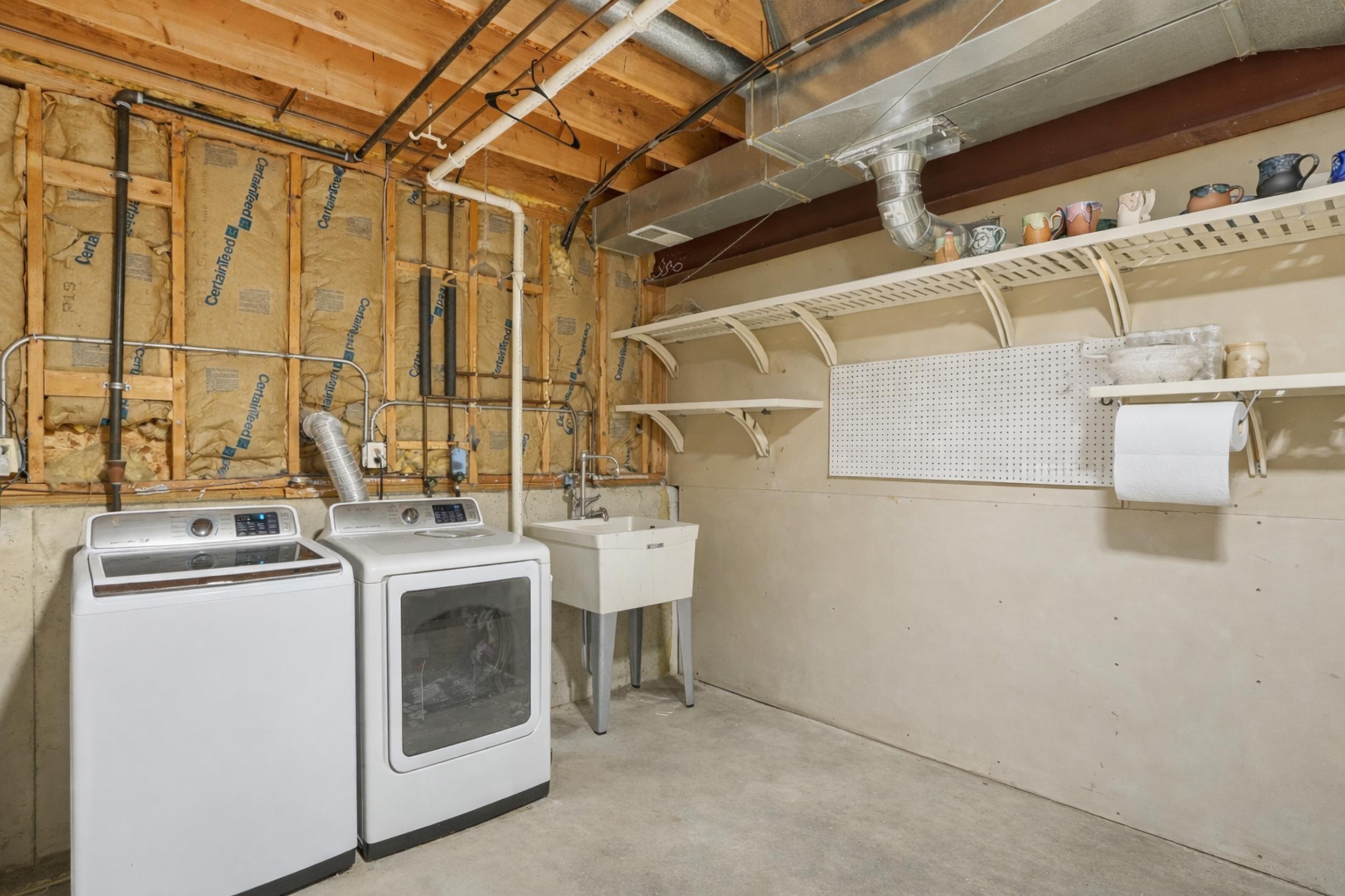 3001 Emerald Drive