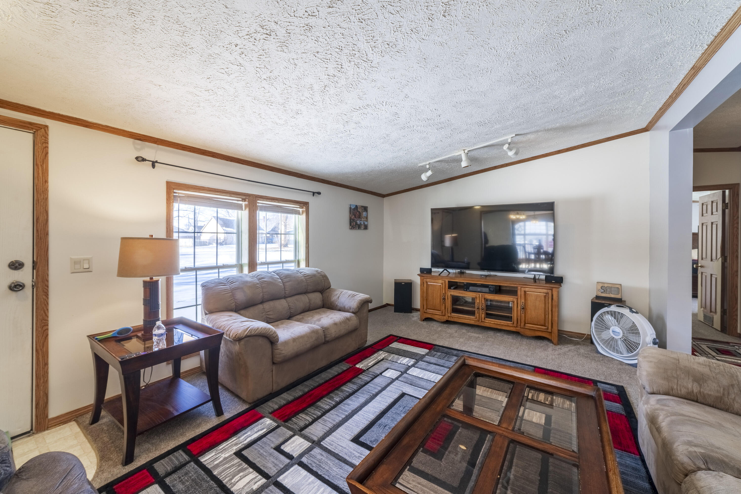 409 W South Street