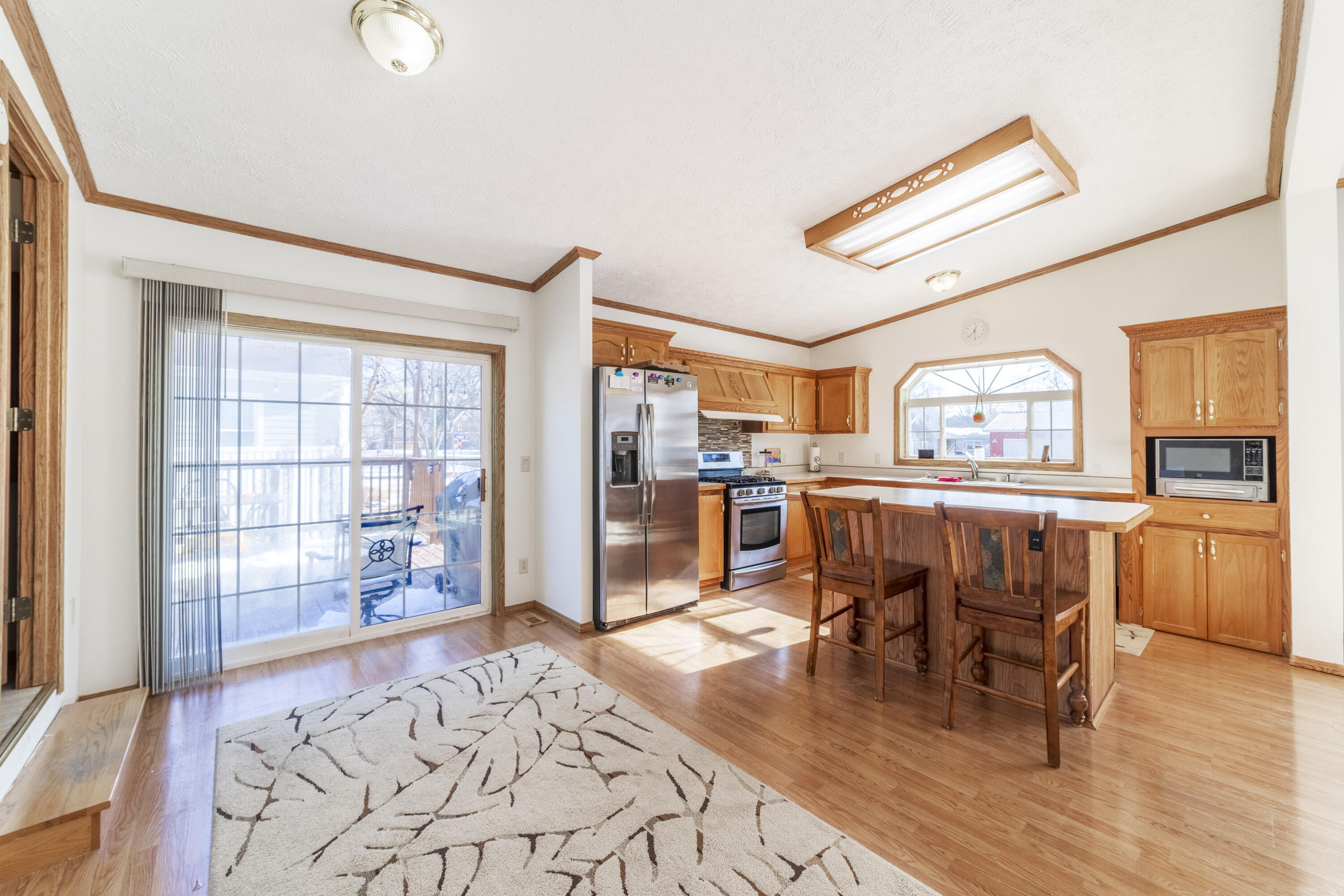 409 W South Street