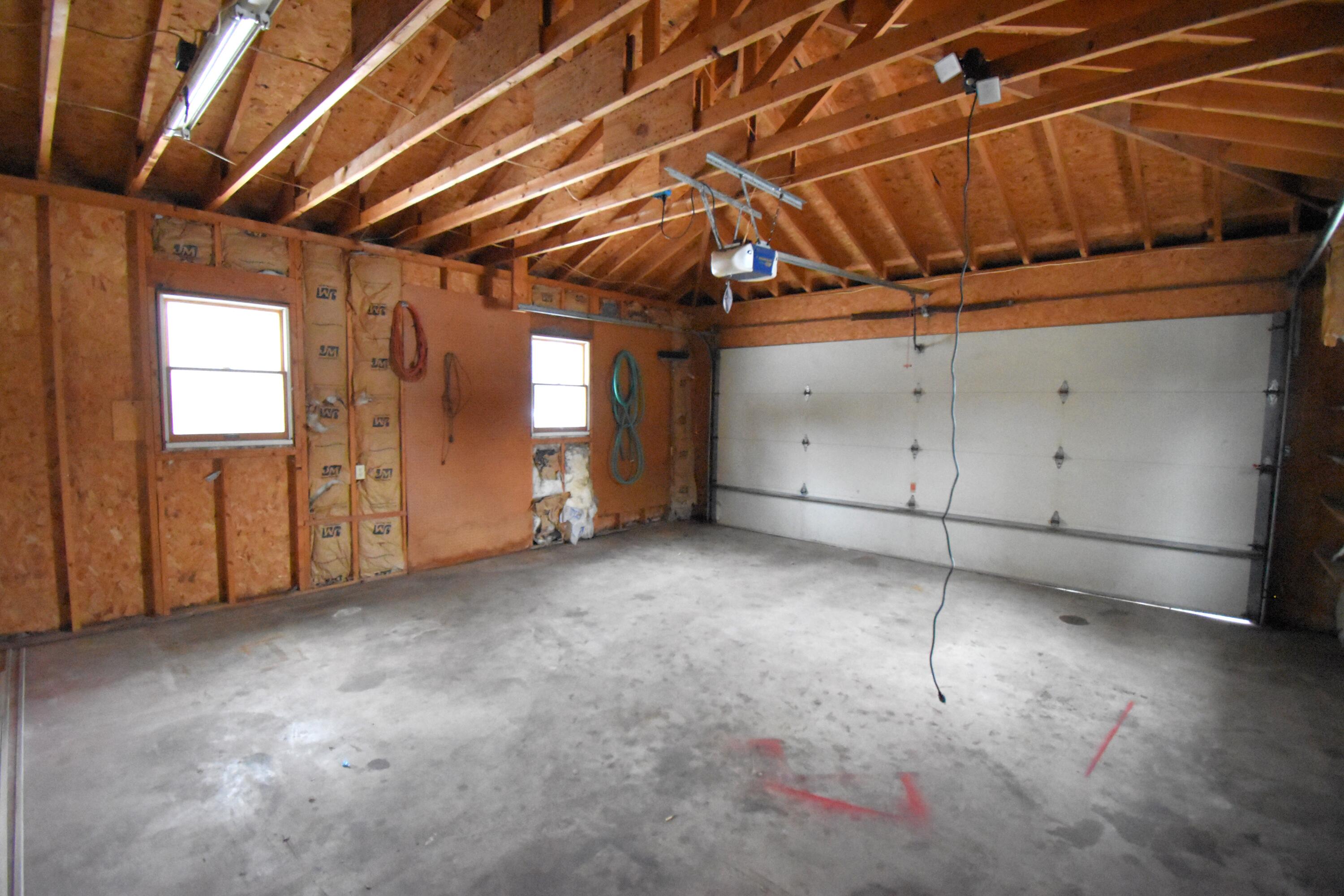 225 W Grace Street