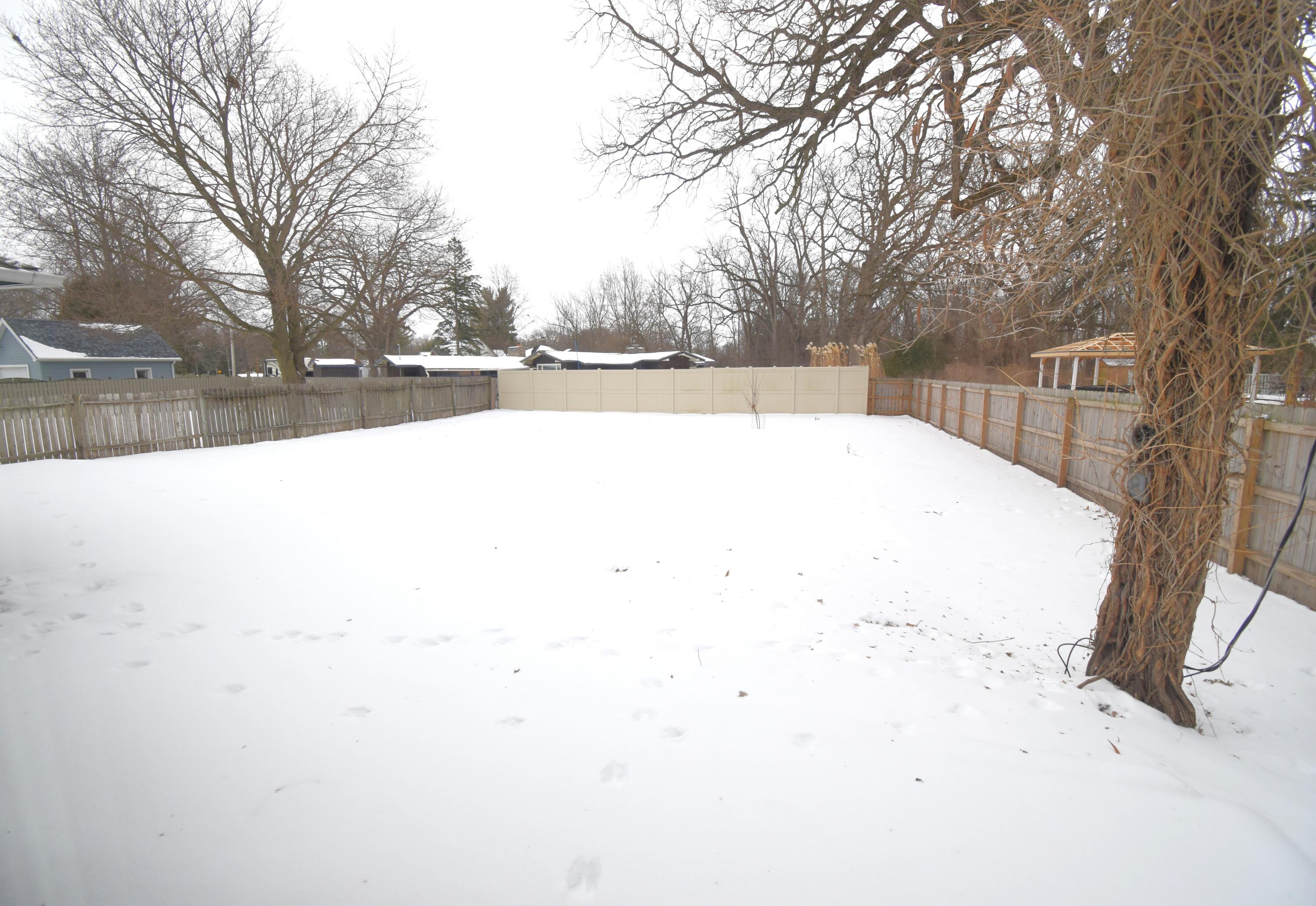225 W Grace Street
