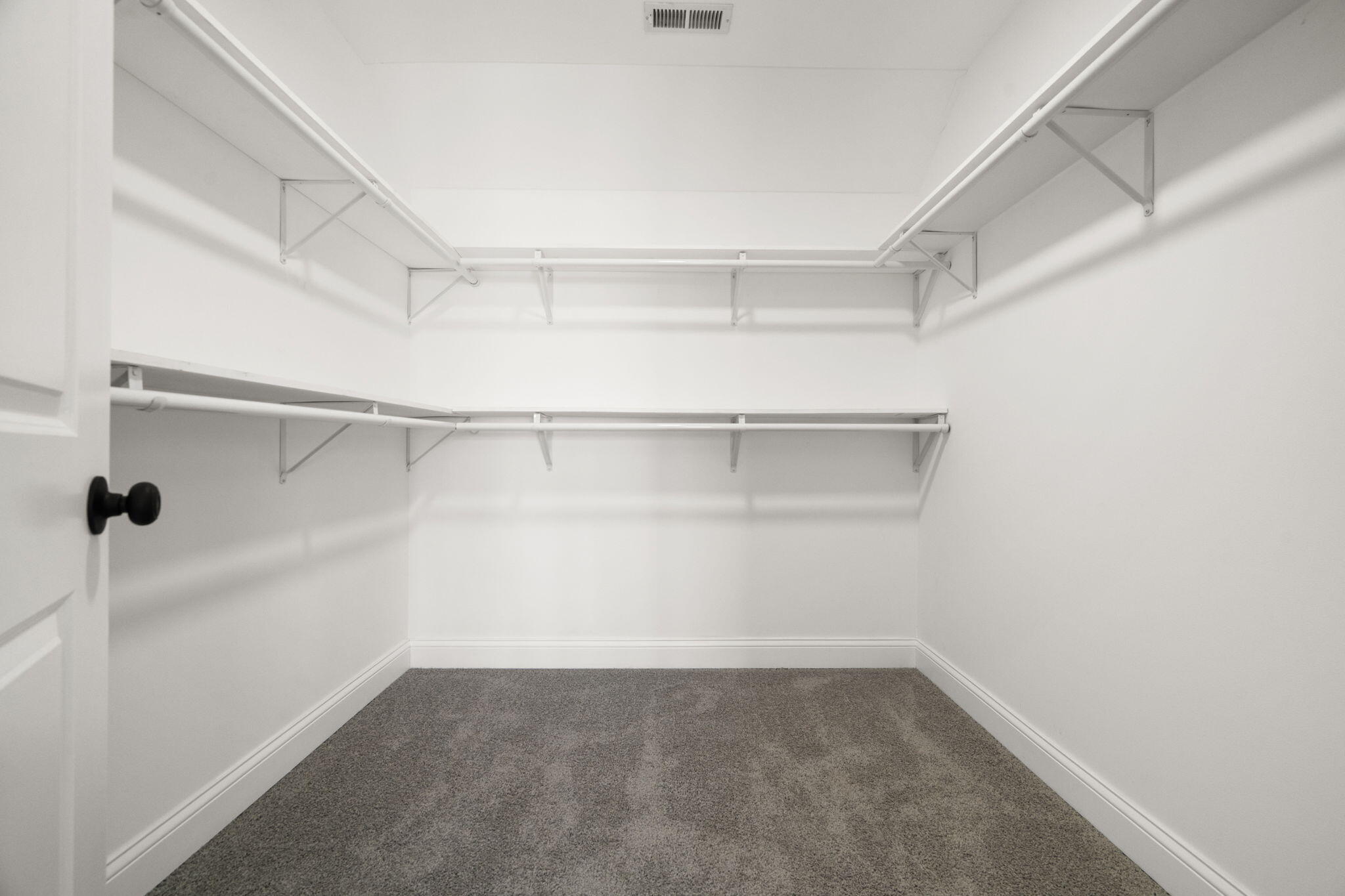 1243 Center Ross Road