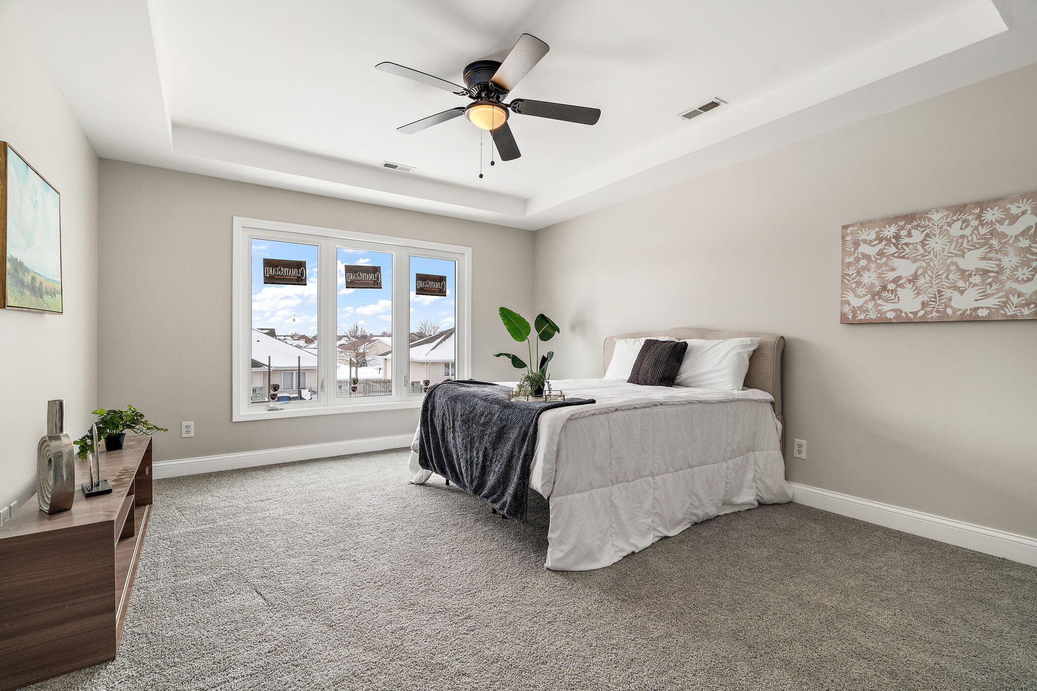 1243 Center Ross Road