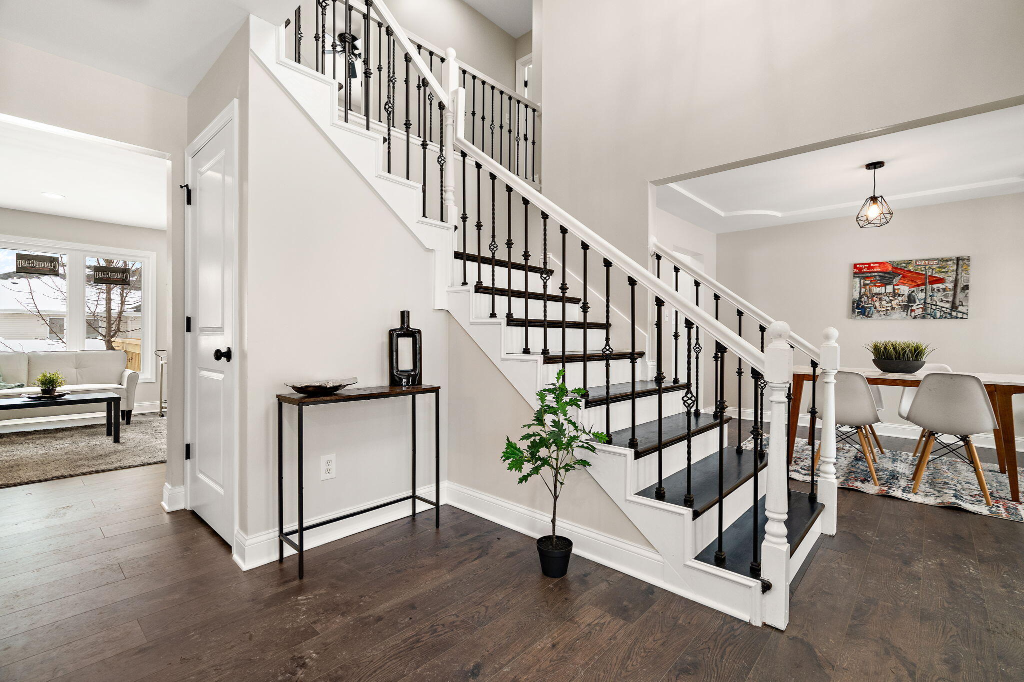 1243 Center Ross Road