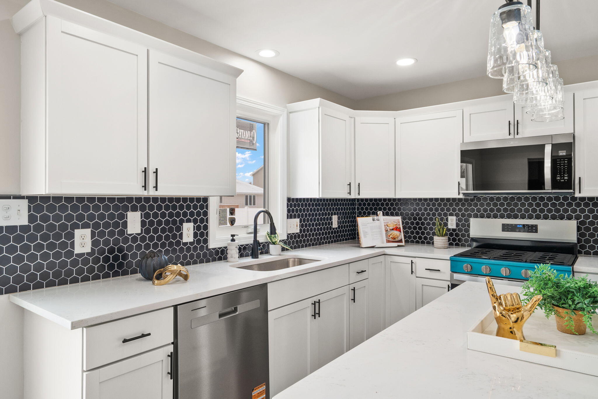 1243 Center Ross Road