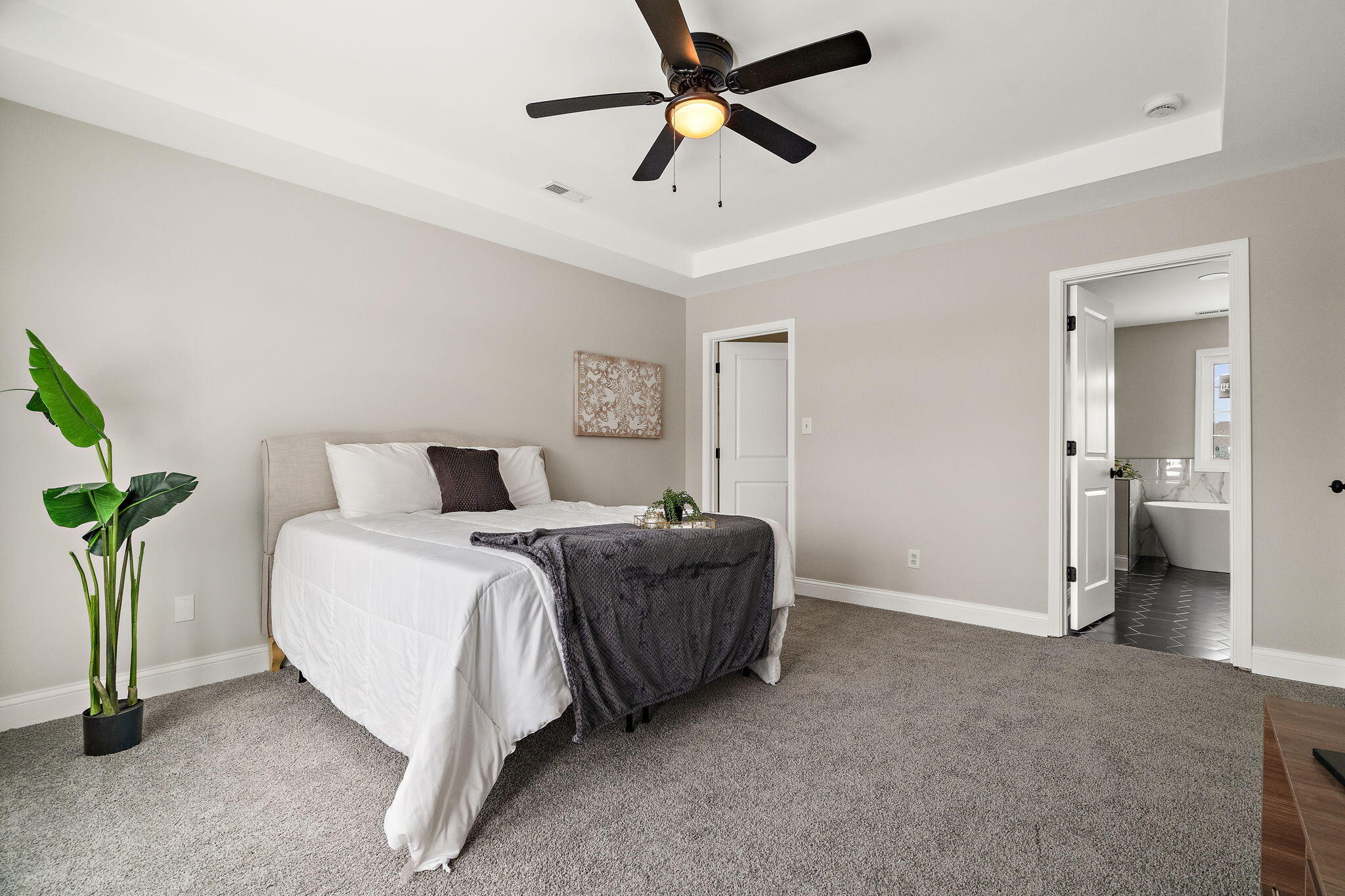 1243 Center Ross Road