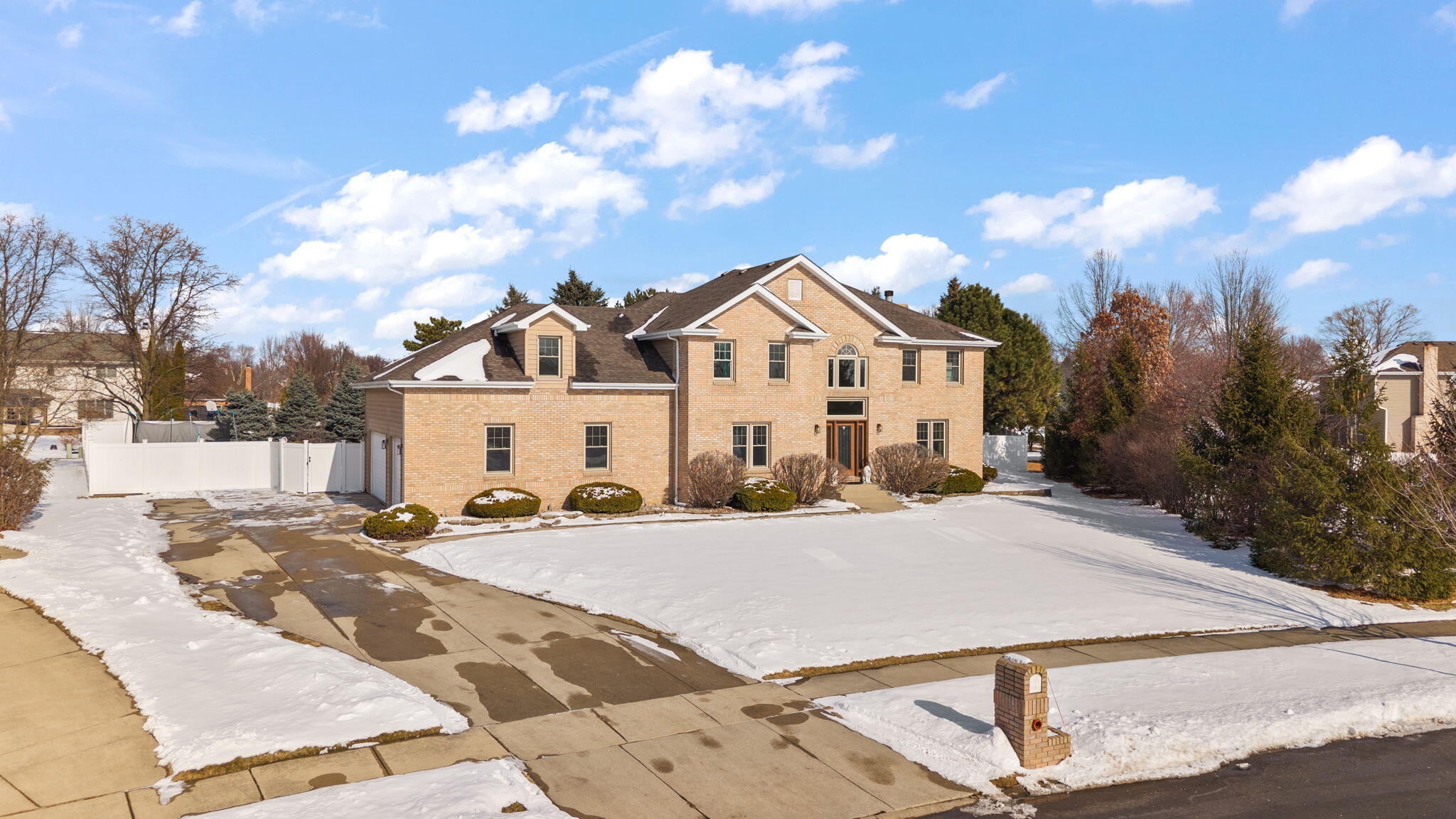 13280 Monix Drive