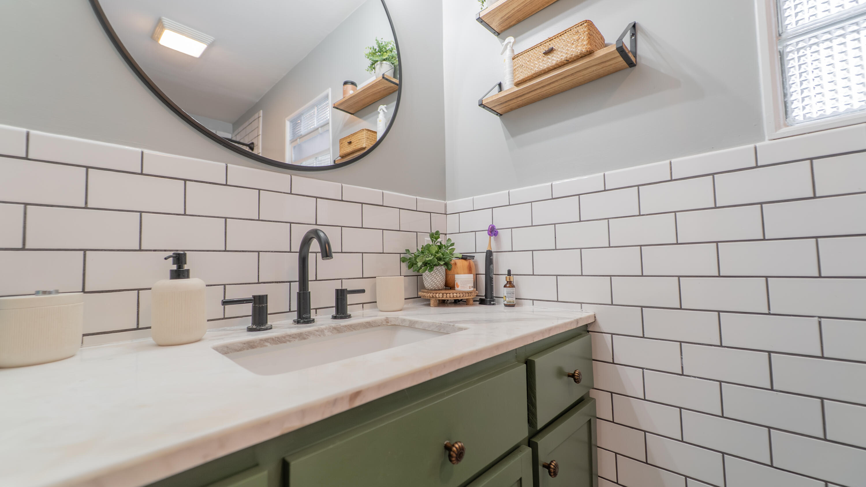 3230 Garfield Avenue