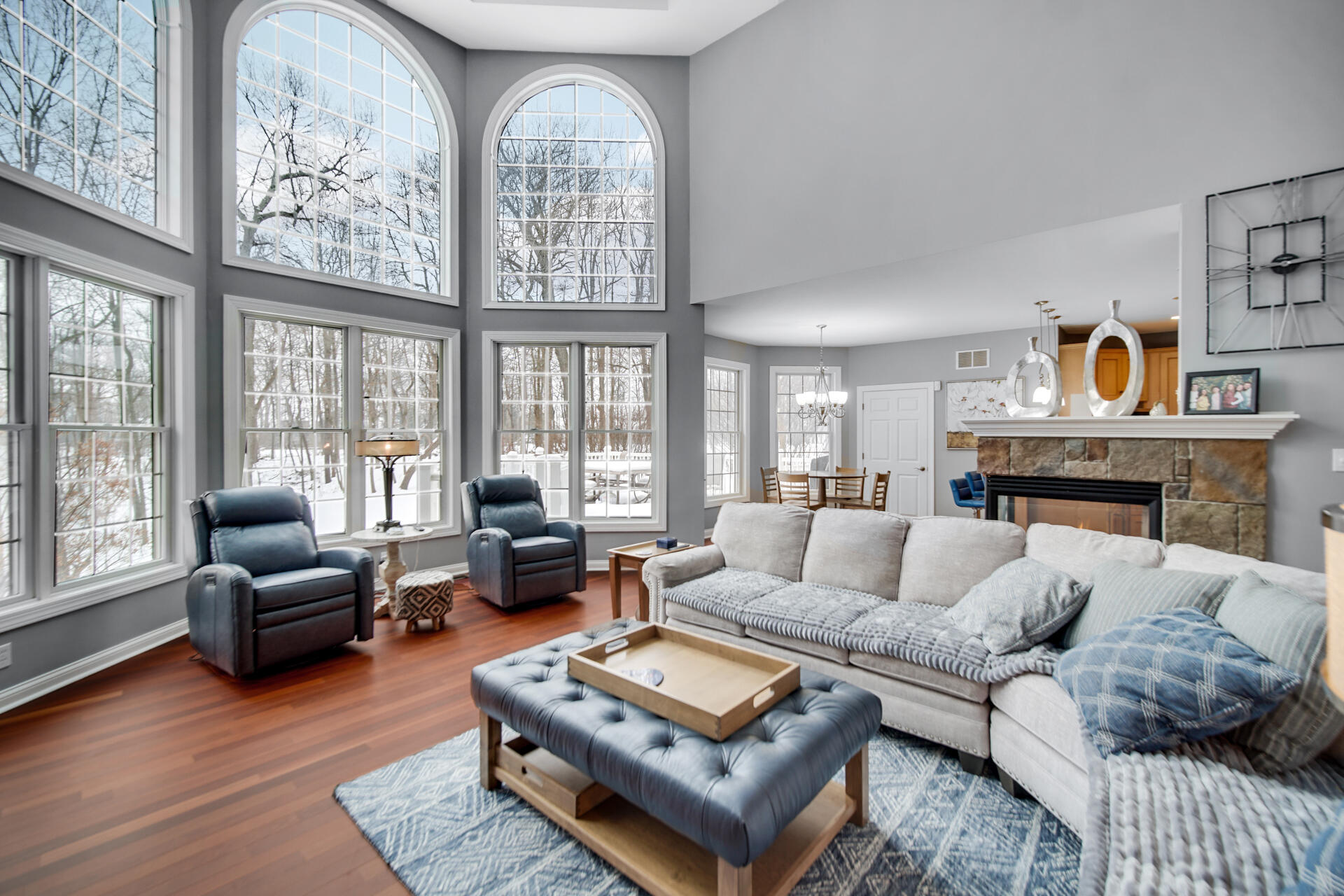 272 Bruntsfield Court