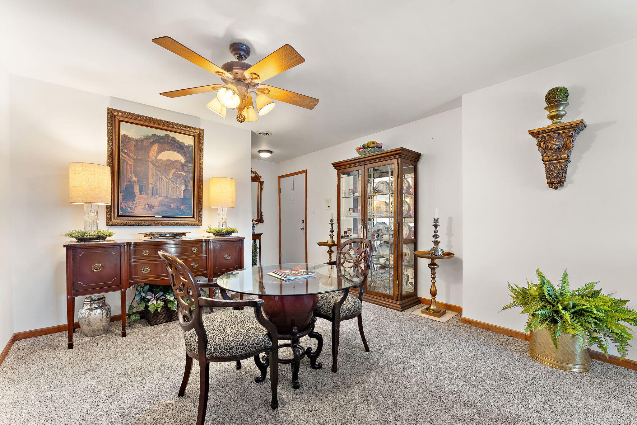 1725 Homan Drive Unit: 305