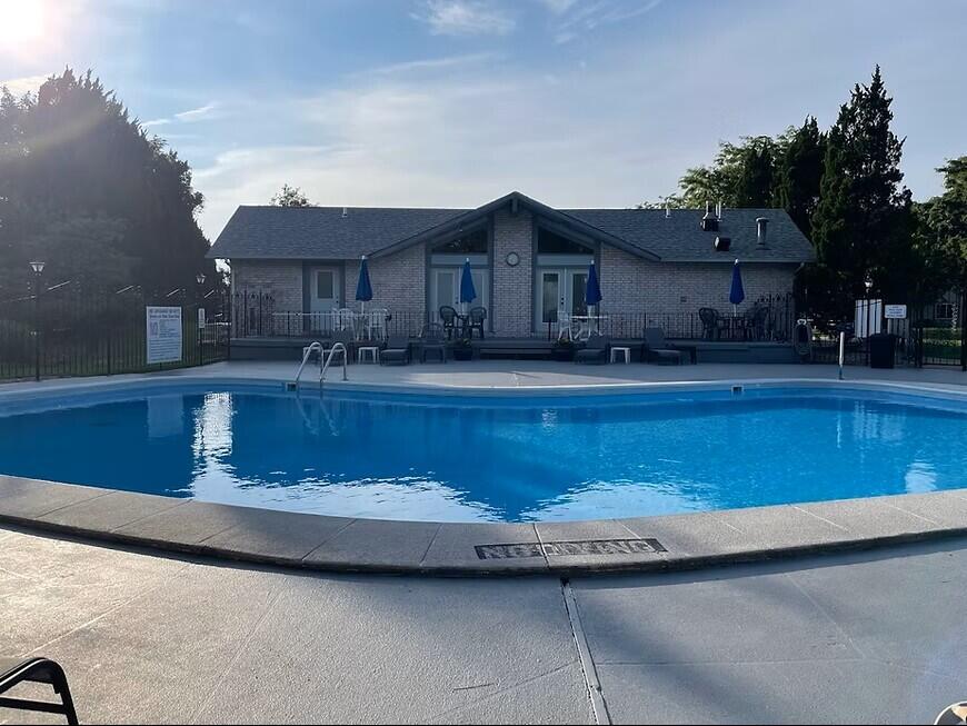 1725 Homan Drive Unit: 305