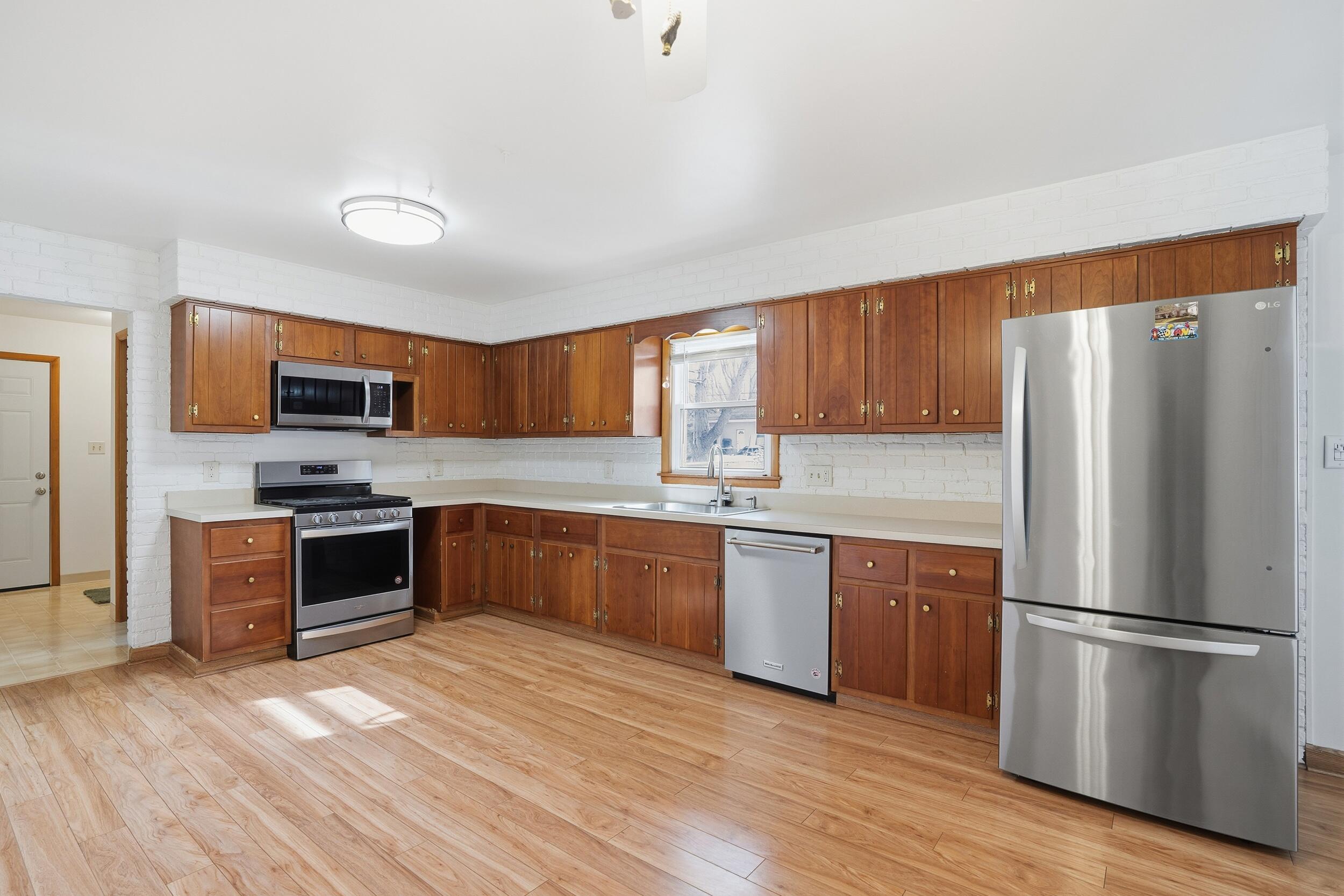 437 Fairview Avenue