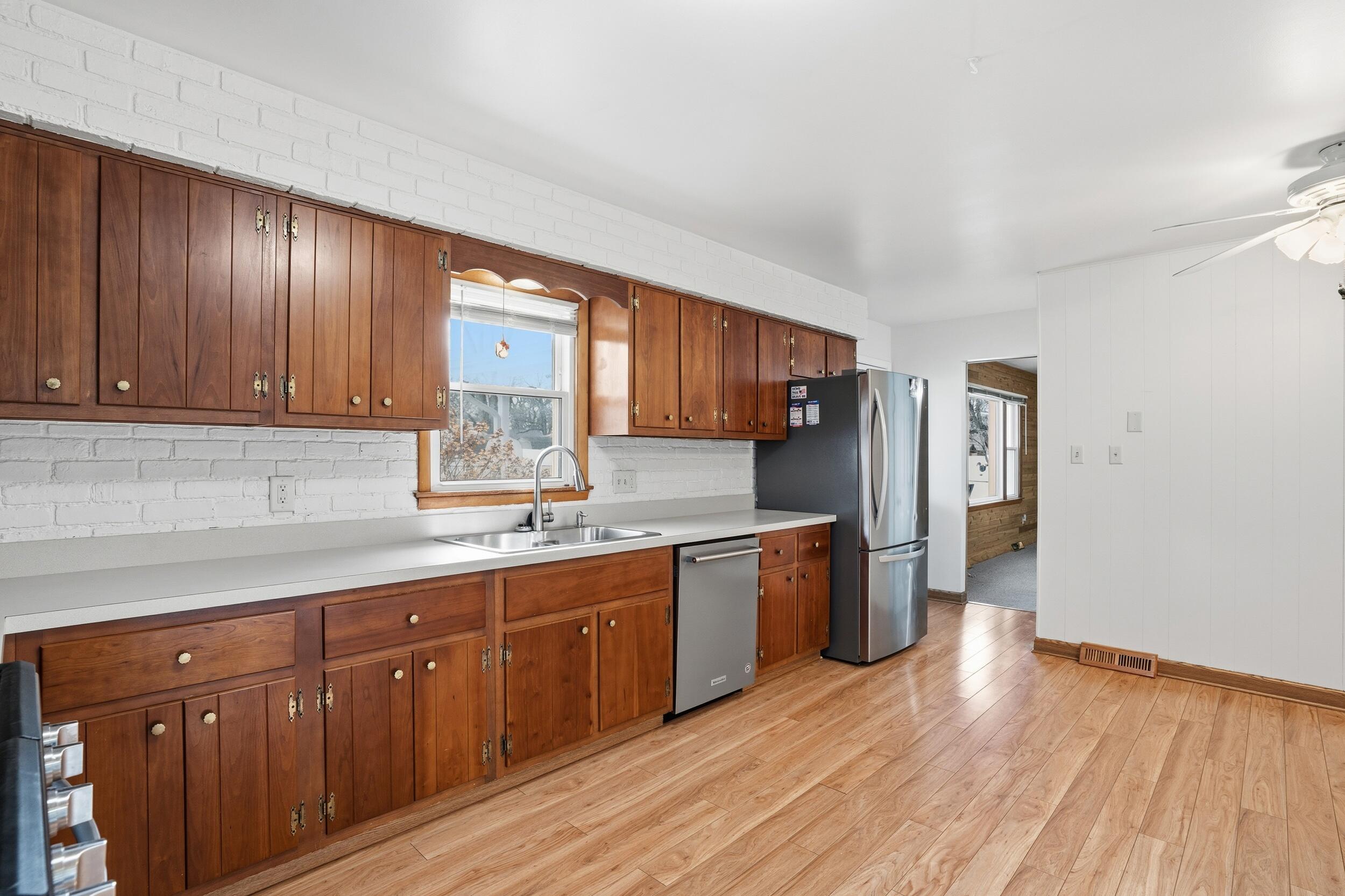 437 Fairview Avenue