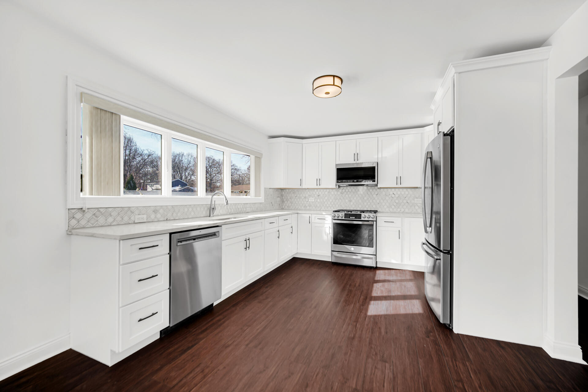 9351 Northcote Avenue